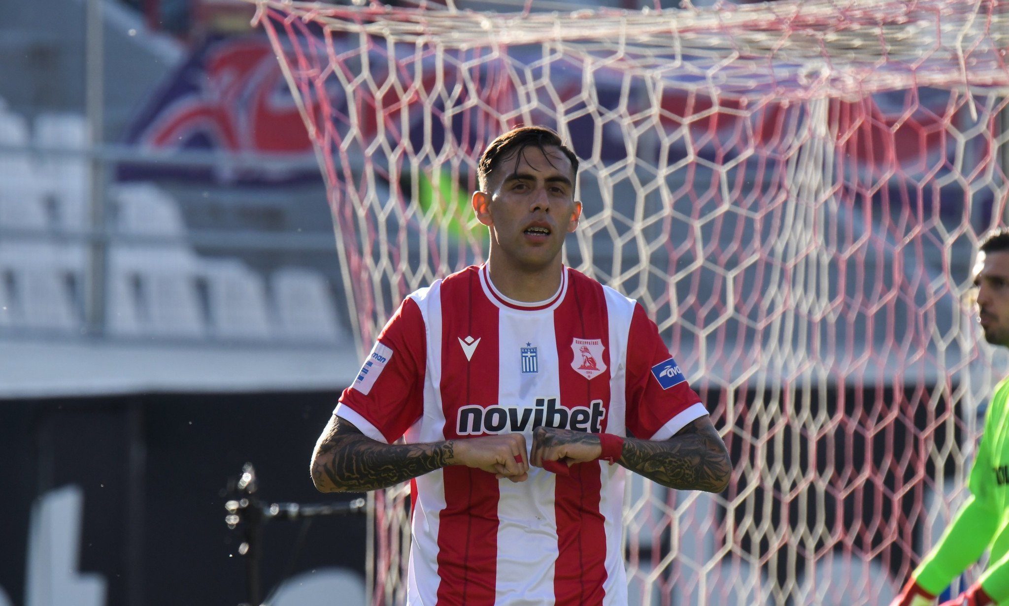 «Αγκάλιασε» την παραμονή ο Πανσερραϊκός, υπό πίεση ο Βόλος