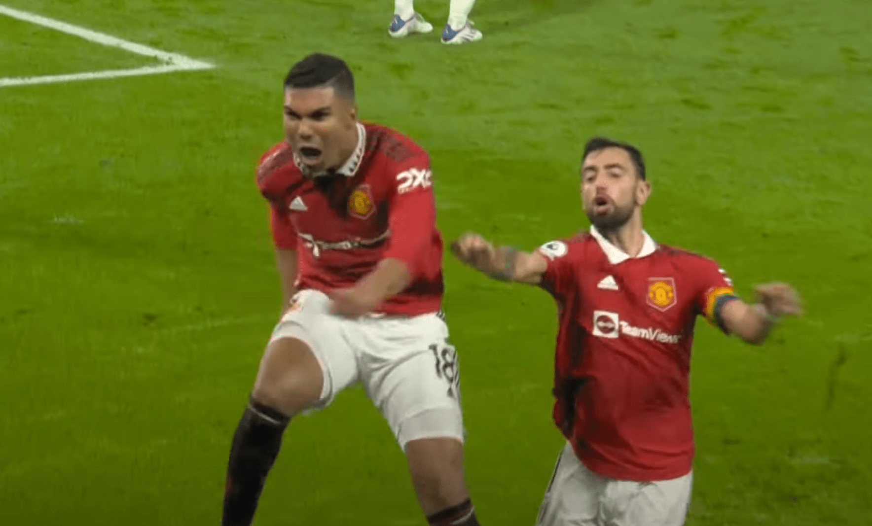 Πώς ο Κασεμίρο μπορεί από το πουθενά να καταλήξει με μισθό παρόμοιο με αυτόν του Κριστιάνο στη Γιουνάιτεντ