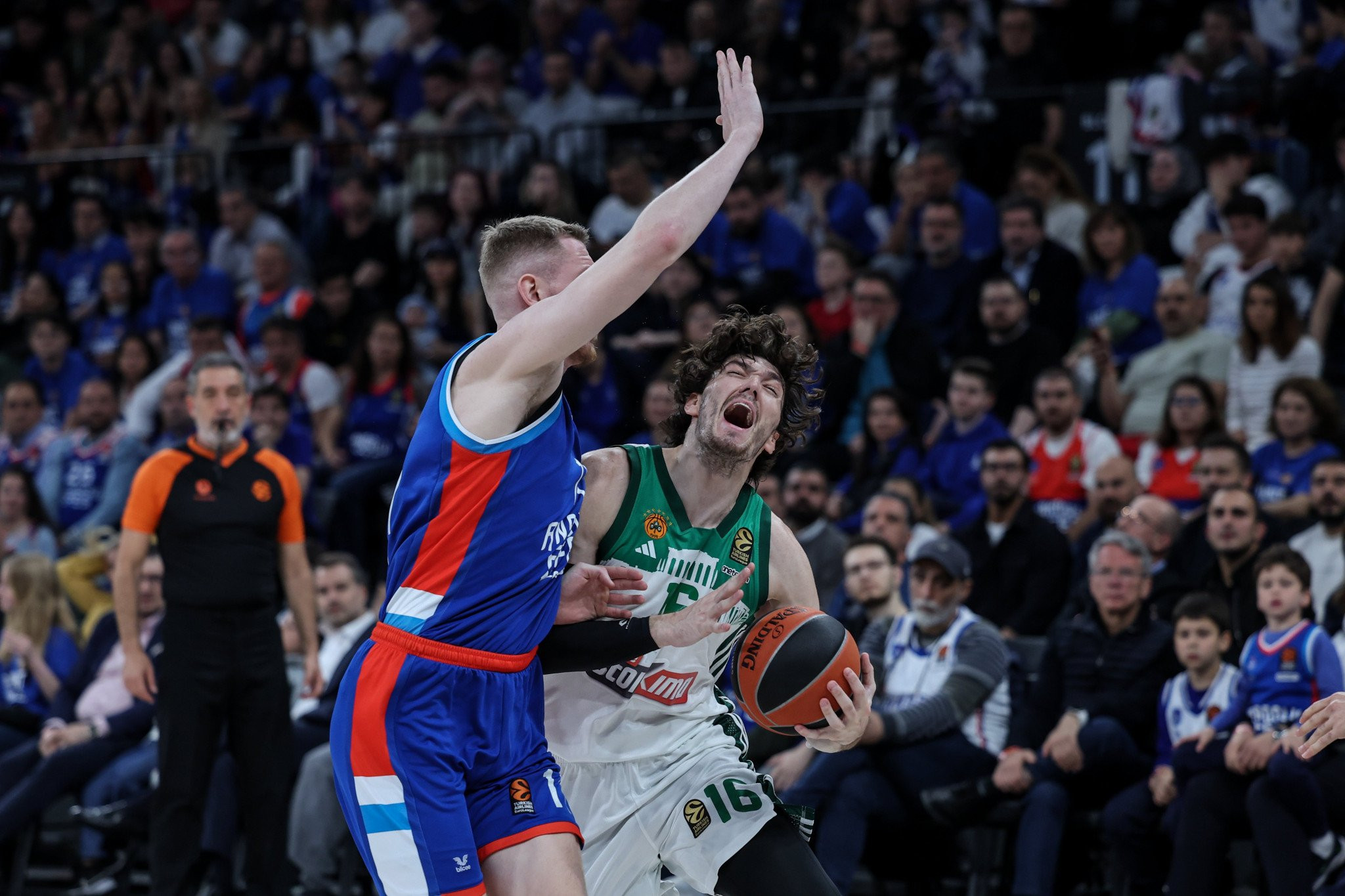 Ο Παναθηναϊκός ηττήθηκε στην Πόλη και τώρα το ΟΑΚΑ παίρνει φωτιά!