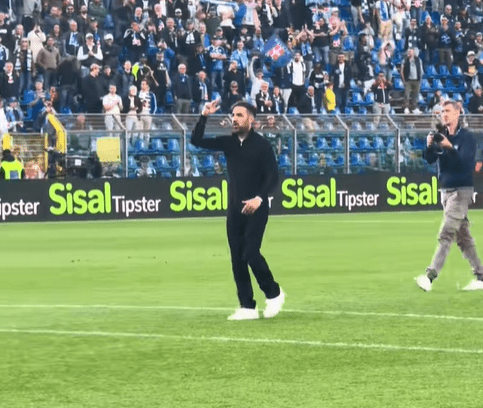 Η Κόμο «μπλόκαρε» τη Ρόμα για τον Φάμπρεγκας – Ανοιχτό το θέμα προπονητή στους «τζιαλορόσι»