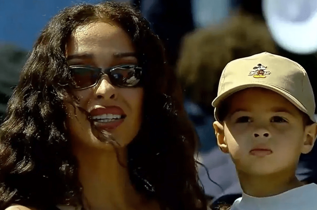 Οι έξαλλοι πανηγυρισμοί της Φουρέιρα με τον γιο της στο γκολ της Κηφισιάς (video)