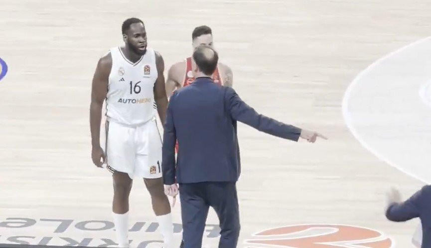 Τα νεύρα τεντωμένα: Αρπάχτηκαν Μπαρτζώκας-Γκαρούμπα (video)