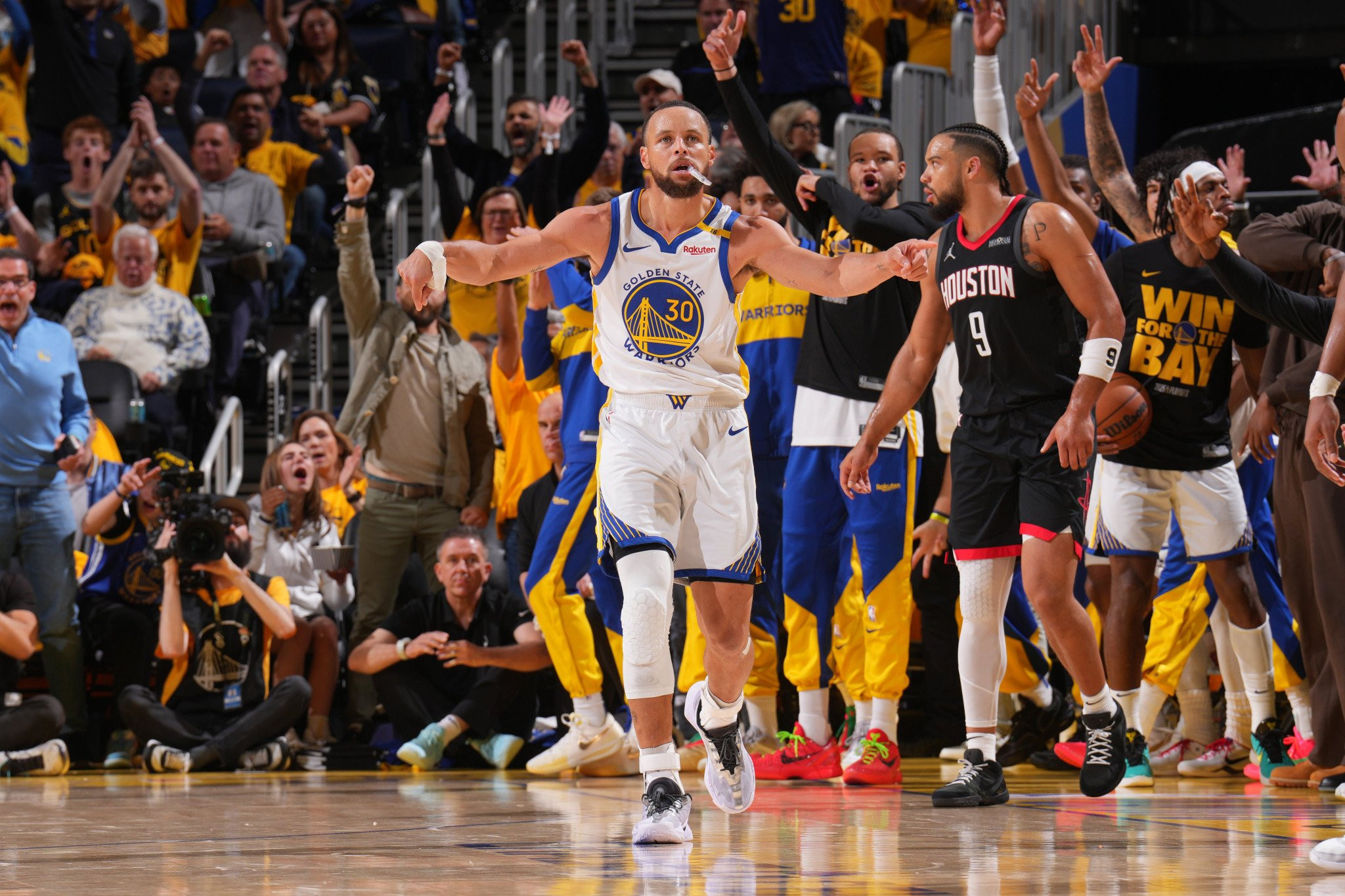 Γουόριορς και Νάγκετς νίκησαν Ρόκετς και Κλίπερς με οδηγούς Κάρι και Γιόκιτς