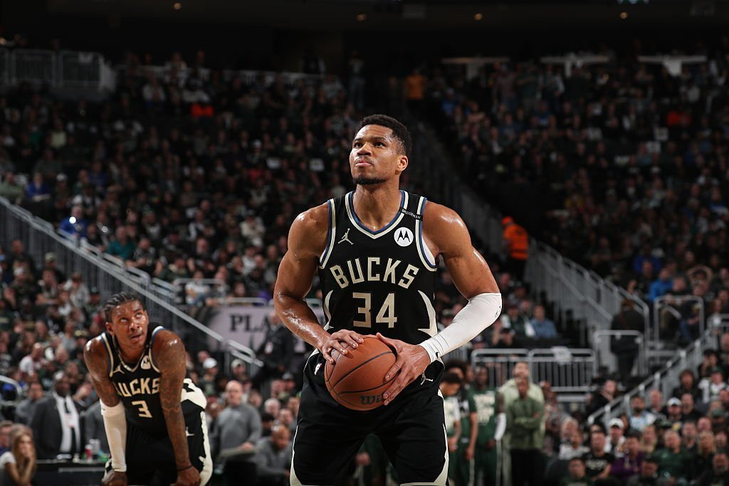 Ώρα αποφάσεων: Ο Γιάννης μπροστά στο καλοκαίρι που θα κρίνει την καριέρα του