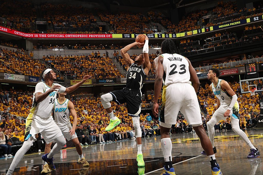 Τι έκανε ο Γιάννης στην τελευταία εμφάνιση της σεζόν με τους Μπακς