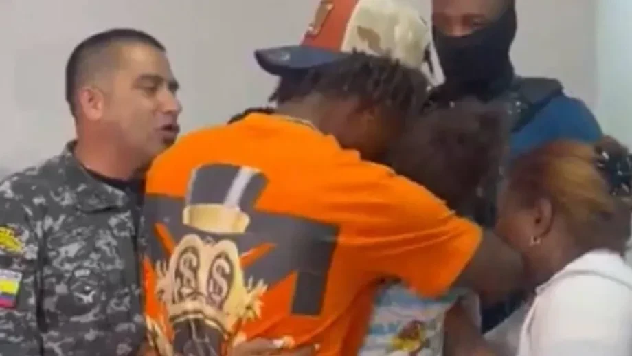 Το συγκλονιστικό βίντεο από την απελευθέρωση της οικογένειας του Τζάκσον Ροντρίγκες