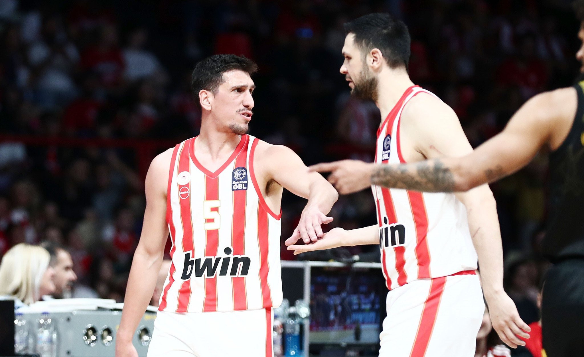 Ο κομβικός Λαρεντζάκης στο πρώτο ημίχρονο του παιχνιδιού με την ΑΕΚ (video)