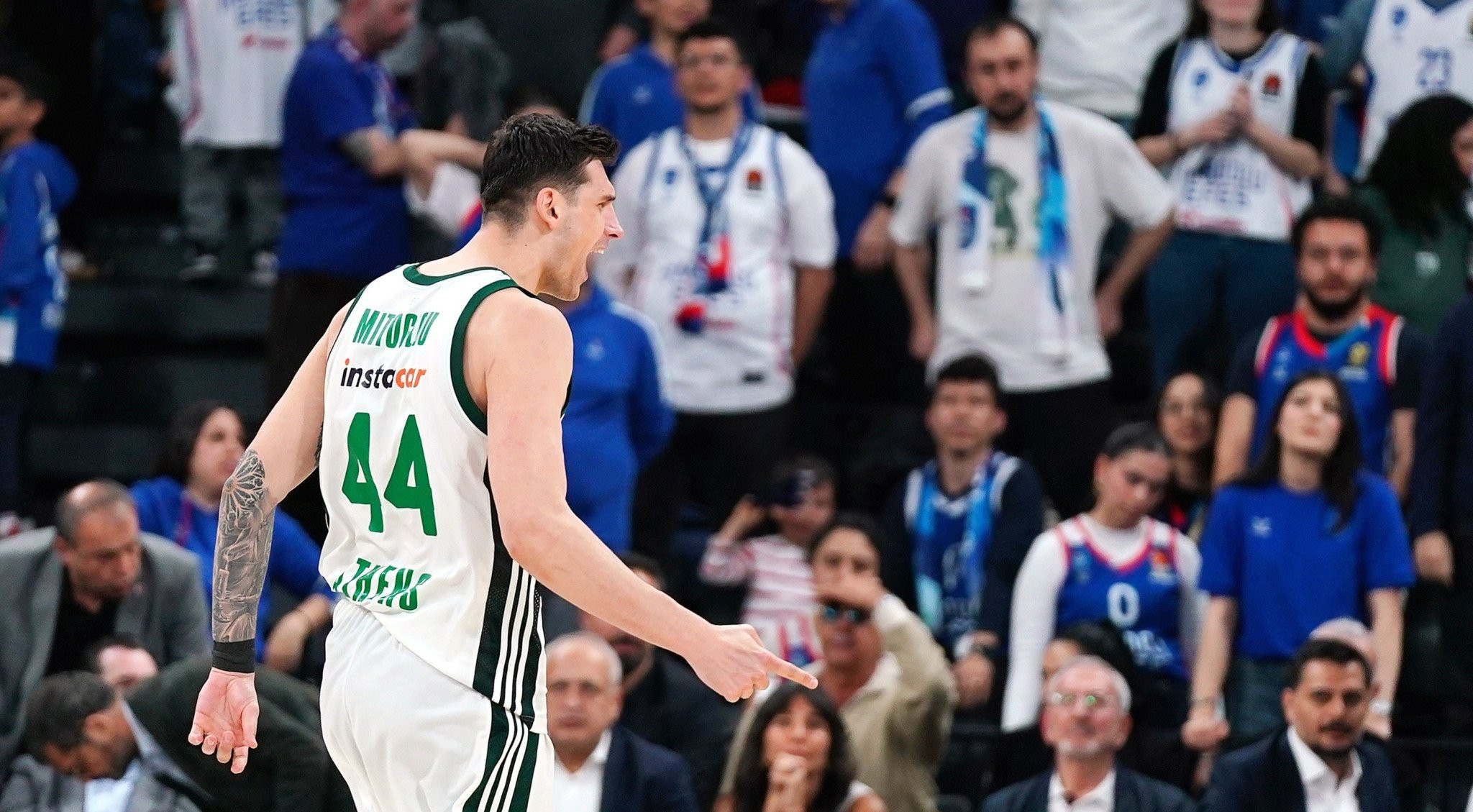 Το τρίποντο νίκης του Μήτογλου κόντρα στην Εφές (video)