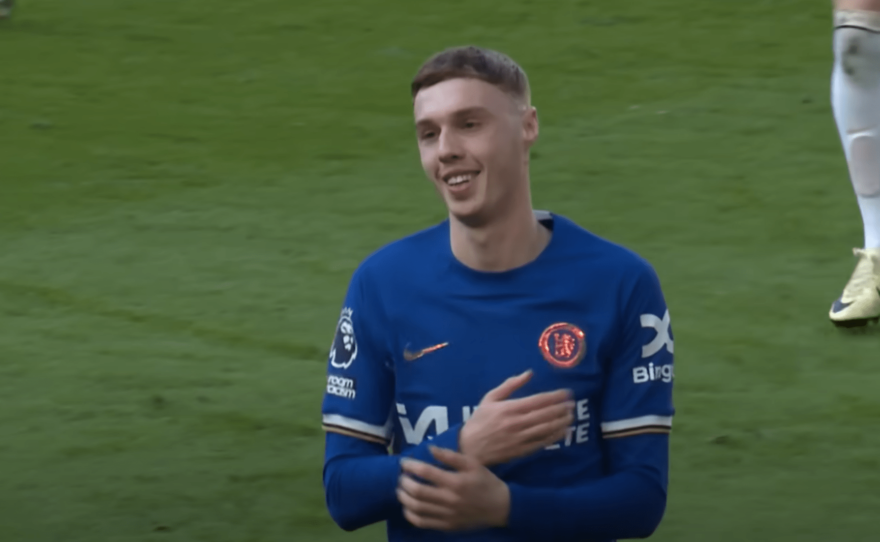 Ο Κόουλ Πάλμερ θυμώνει με τους «ηλίθιους», βρίζει και αναγκάζει το «Sky Sports» να ζητήσει συγγνώμη