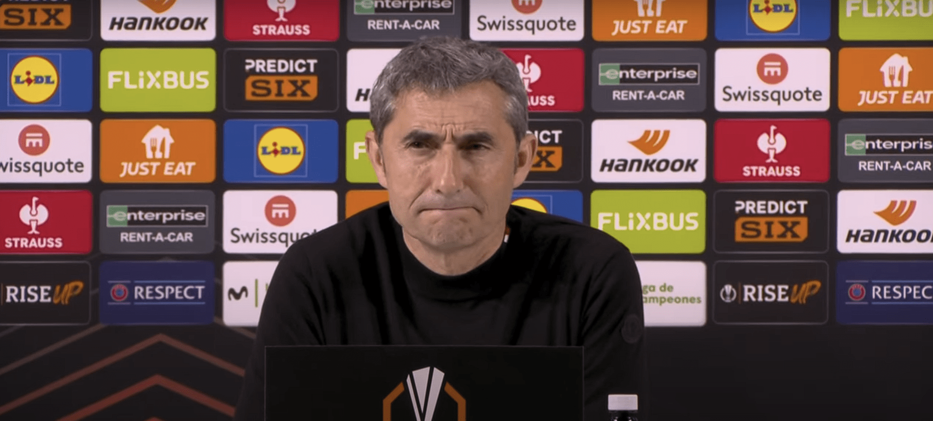 Παράπονα Βαλβέρδε: «Πιο ξεκάθαρο το χέρι του Γκαρνάτσο από το πέναλτι και την αποβολή»