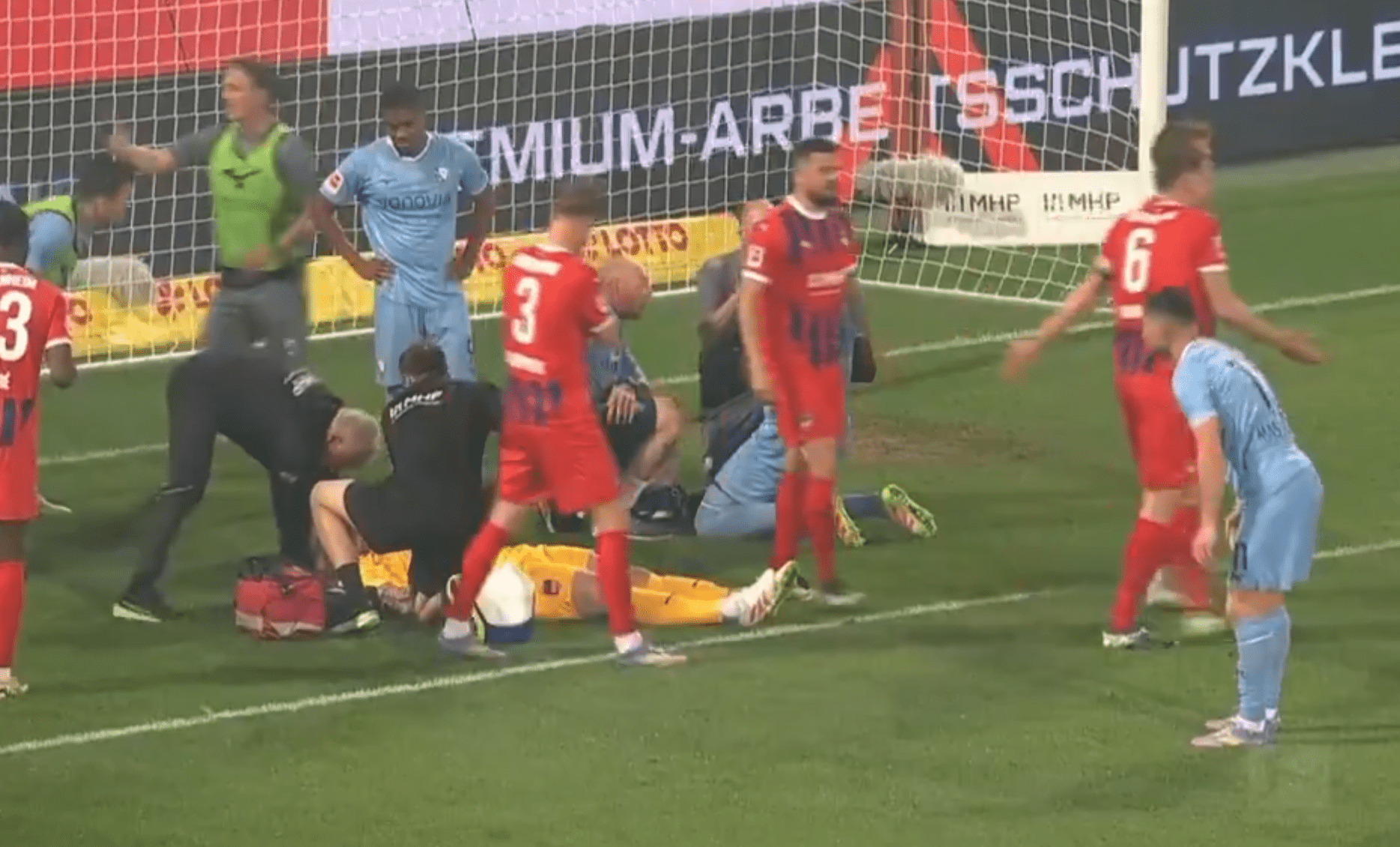 Αγνωστο το πότε θα επιστρέψει ο τερματοφύλακας της Χάιντενχαϊμ μετά την κατάρρευσή του (video)