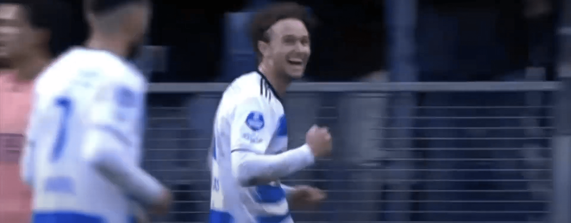 Η γκολάρα του Έλληνα, Οδυσσέα Βελάνα, στην Ολλανδία