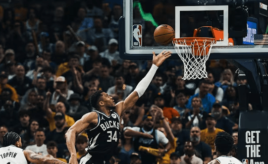 Τα highlights του Γιάννη Αντετοκούνμπο που δεν μπόρεσε να τα βάλει μόνος με τους Πέισερς