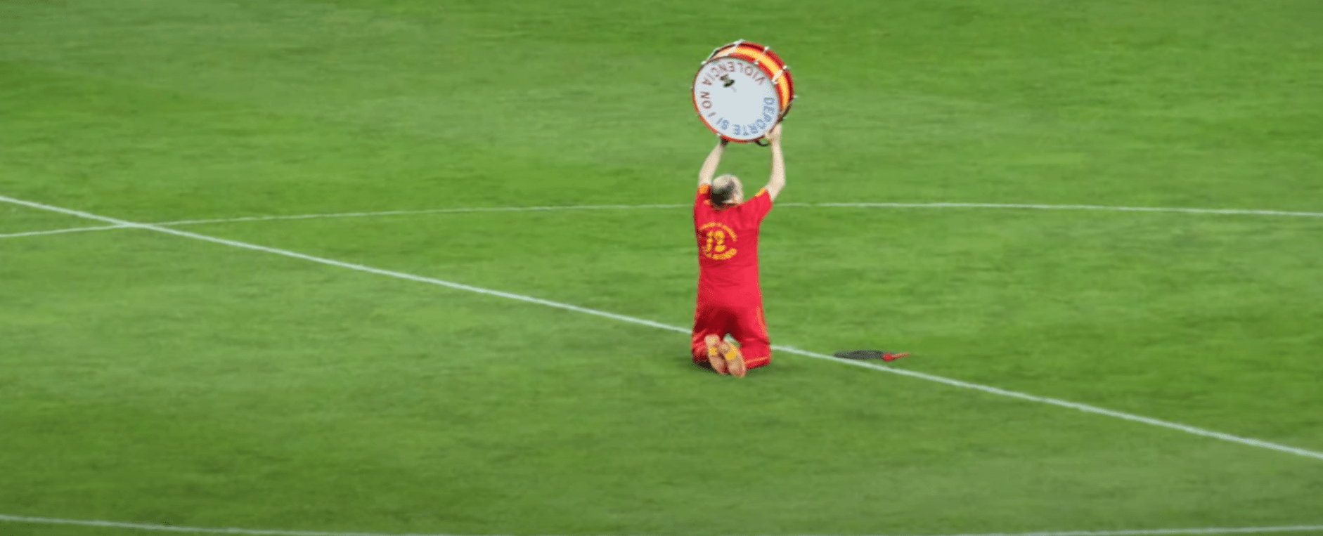 Έφυγε από την ζωή ο «Manolo el del bombo», ο διασημότερος φίλαθλος της εθνικής Ισπανίας