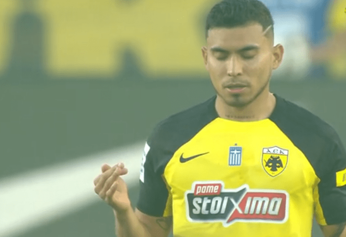 H προσευχή του γονατιστού Πινέδα (vid)