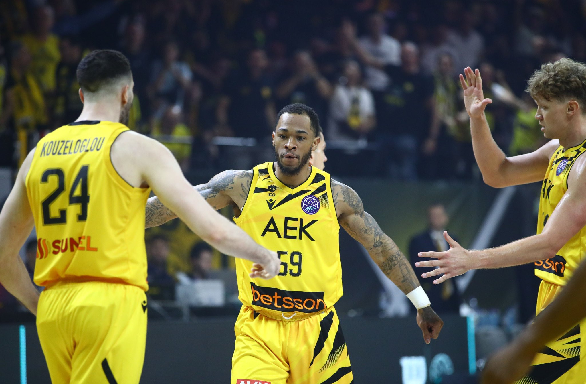 Ο Ρεϊζόν Τάκερ στο Athletiko: «Δεν έκλεισα μάτι μετά τον ημιτελικό» (video)