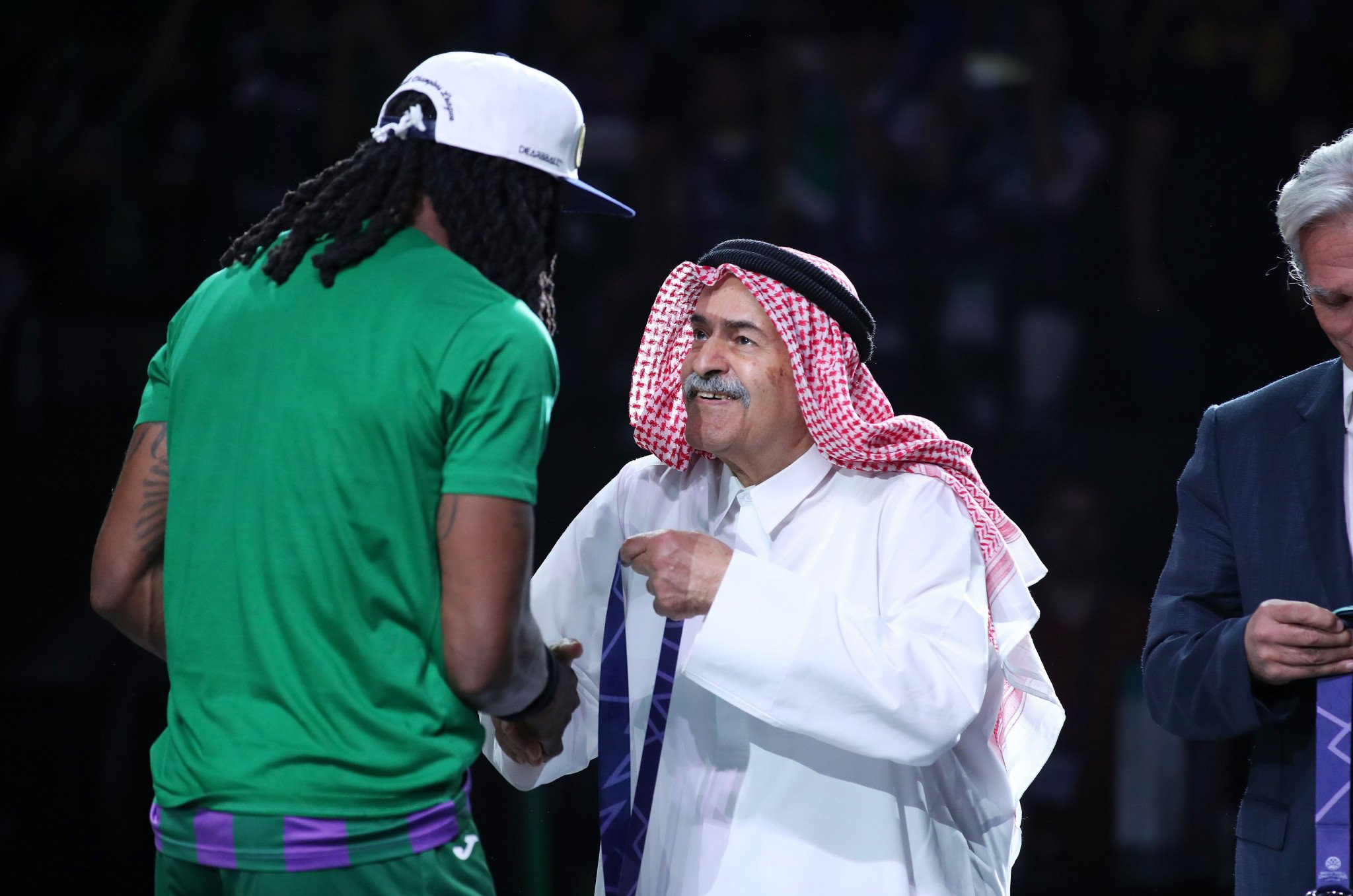 Ποιος είναι ο Σεΐχης Σαούντ Αλί Αλ Θανί που βρέθηκε στο Final Four του BCL