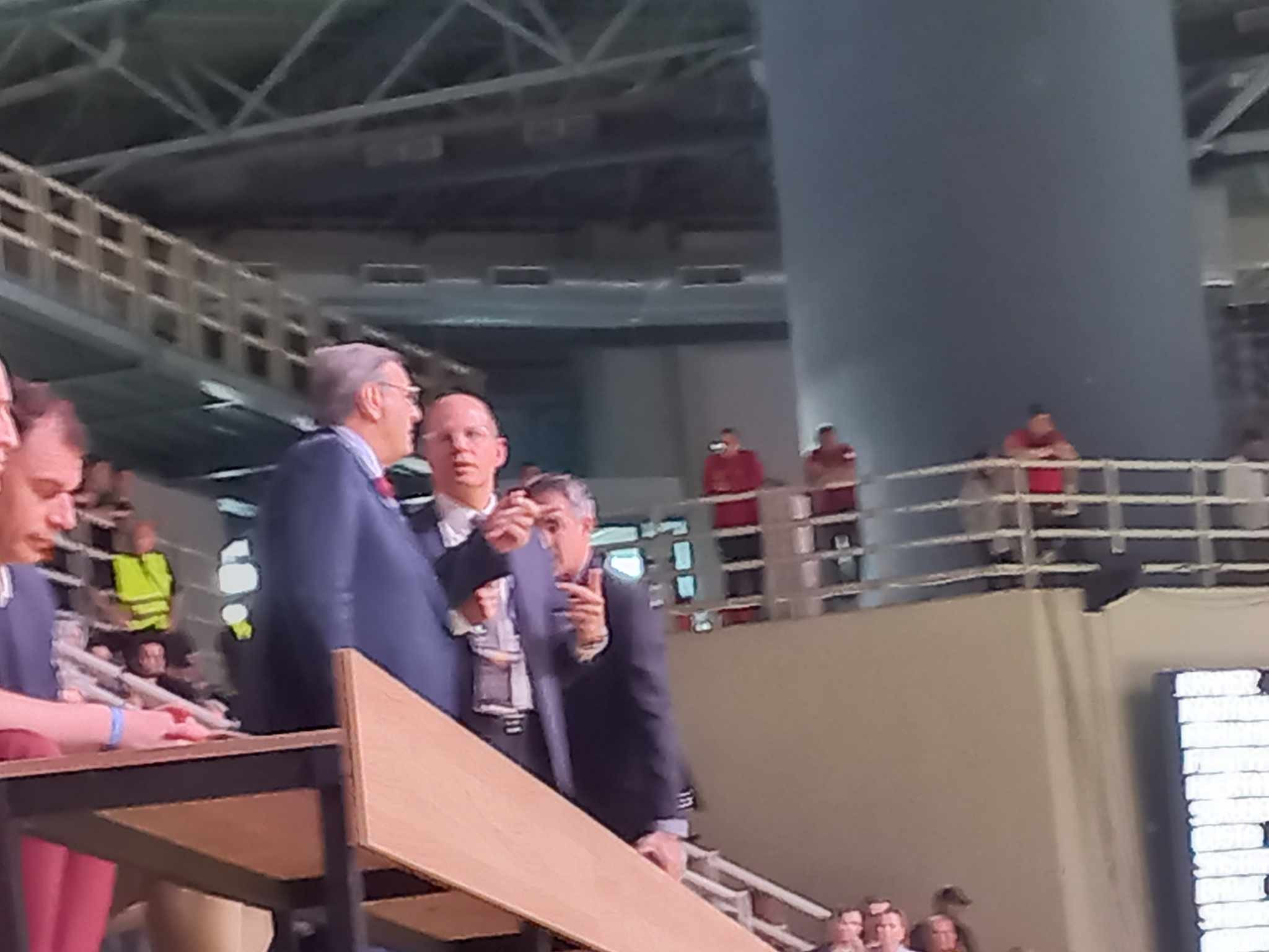 Παρακολουθούν μαζί το Final 4 του BCL Ζαγκλής και Λιόλιος