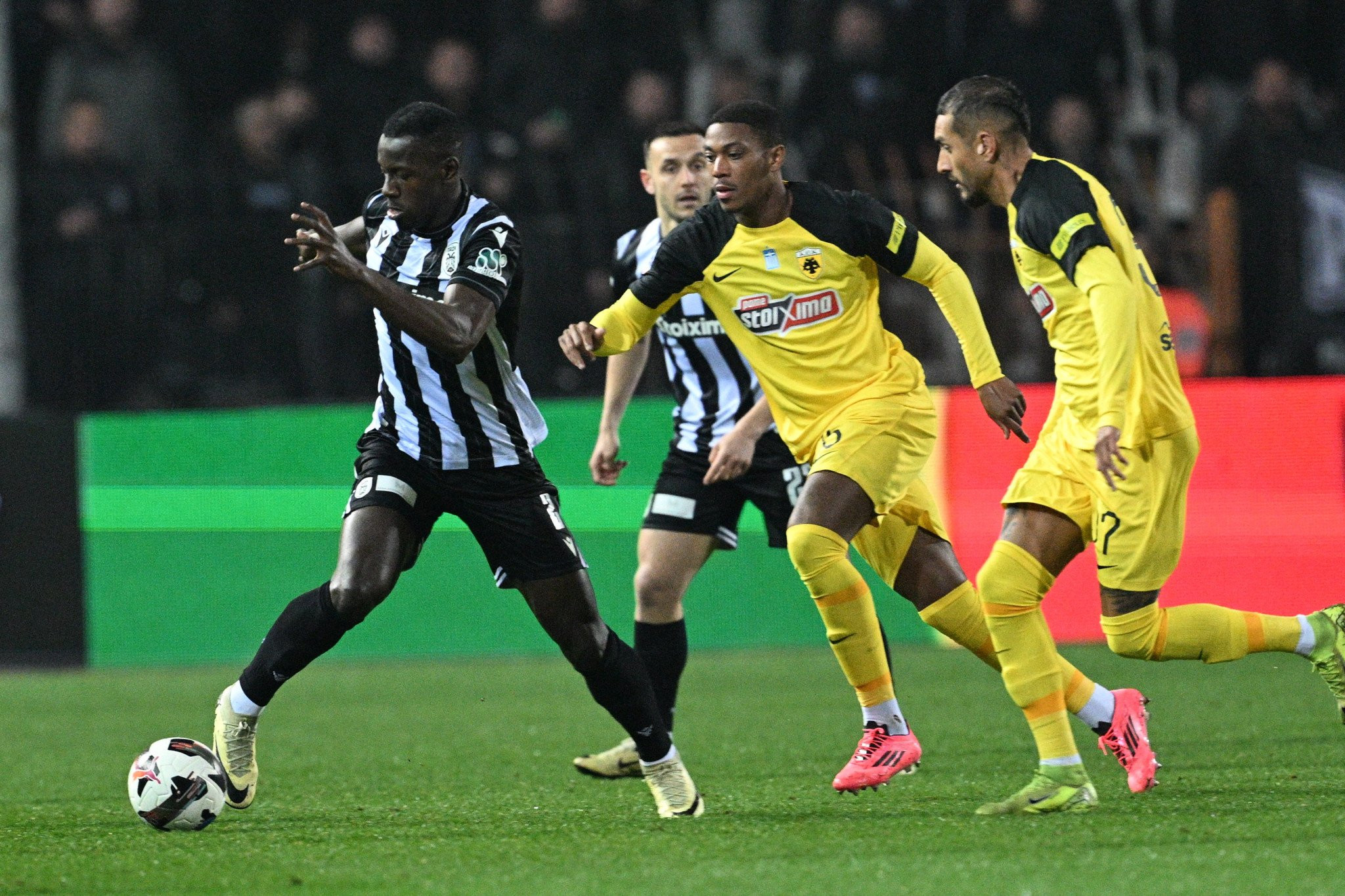 Η «άδεια» ΑΕΚ στην Τούμπα και η επόμενη μέρα που περιμένουν όλοι