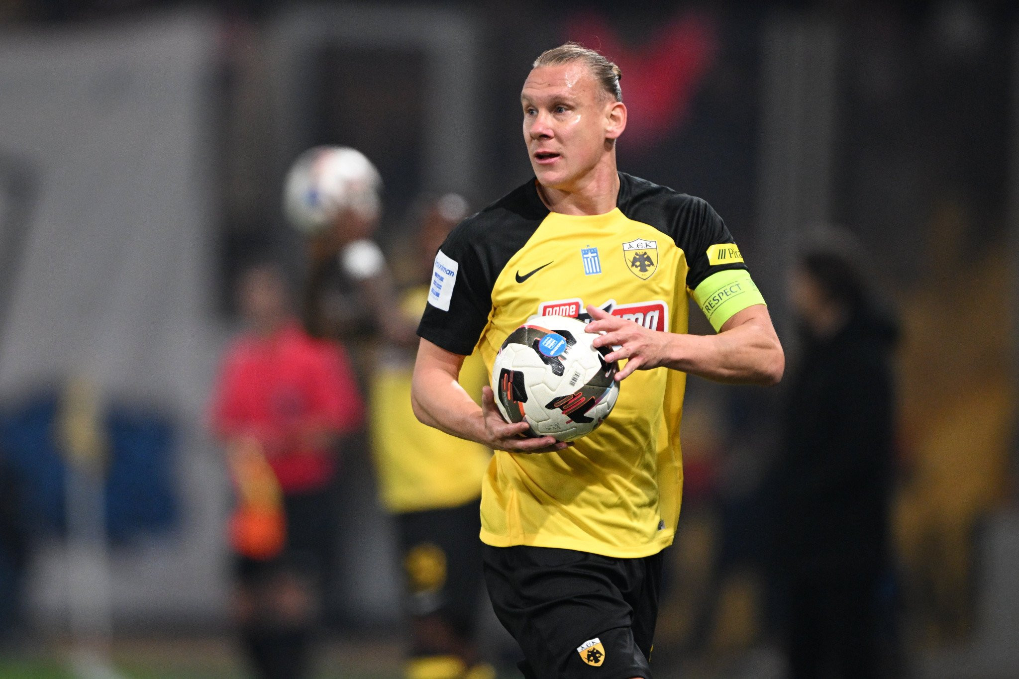 Ο Βίντα συνεχίζει για ακόμη ένα χρόνο στην ΑΕΚ!