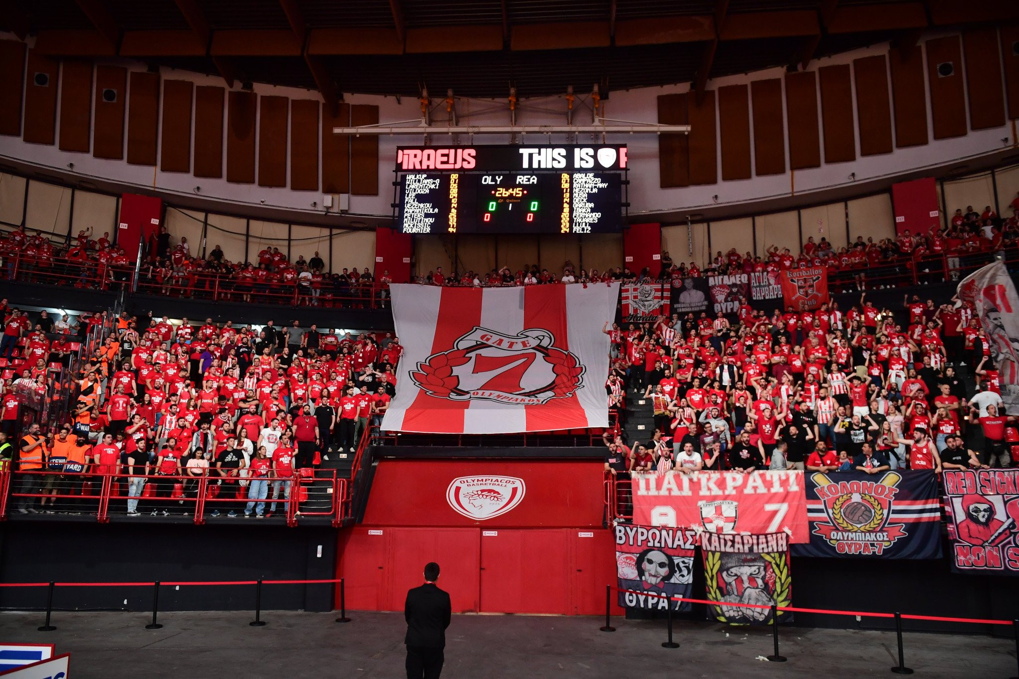 Ο Ολυμπιακός βάζει τρία τσάρτερ για τους φιλάθλους του για το Final 4 του Άμπου Ντάμπι