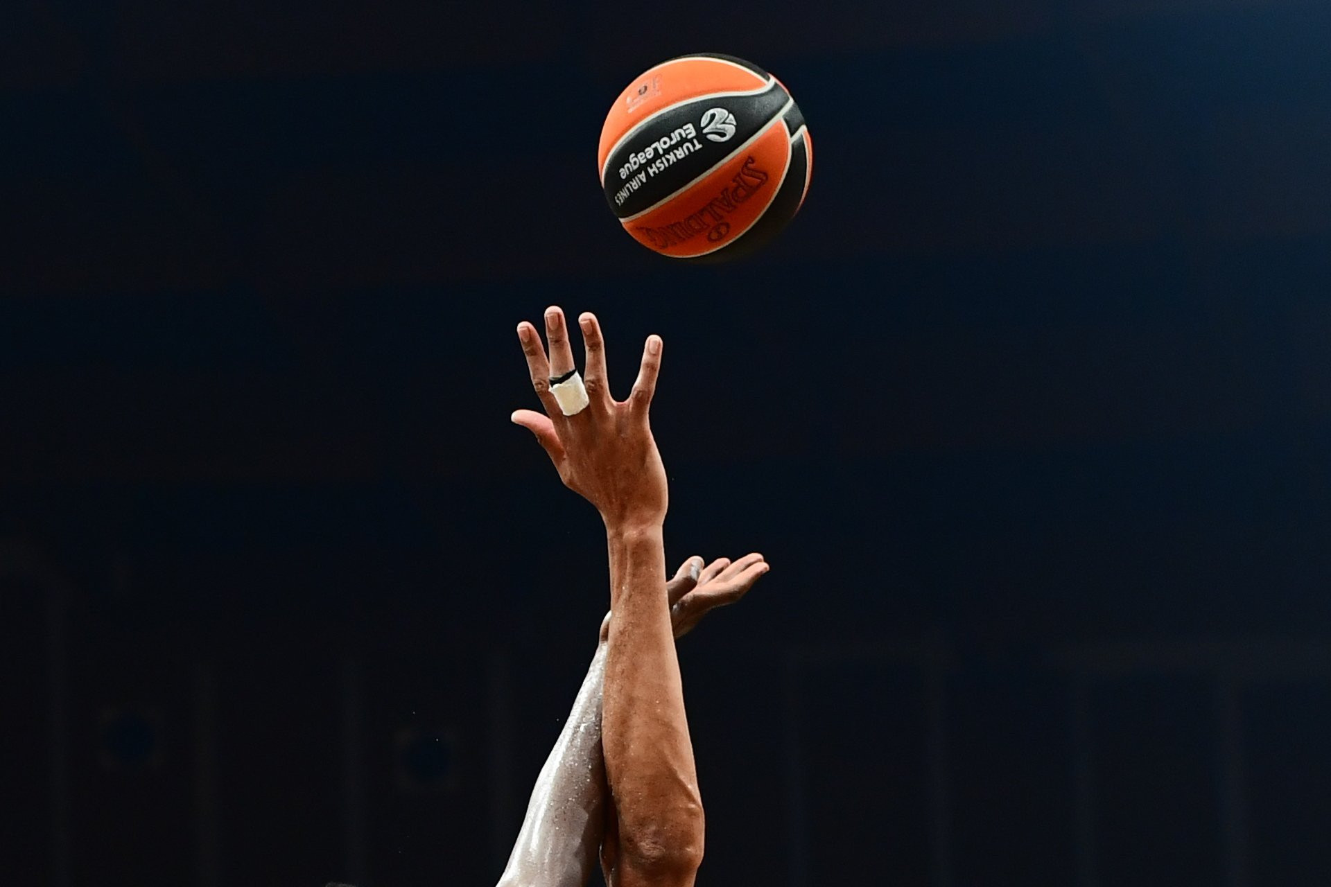 Σέρβικο δημοσίευμα ακυρώνει την πώληση μέρους της Euroleague στην BC Partners