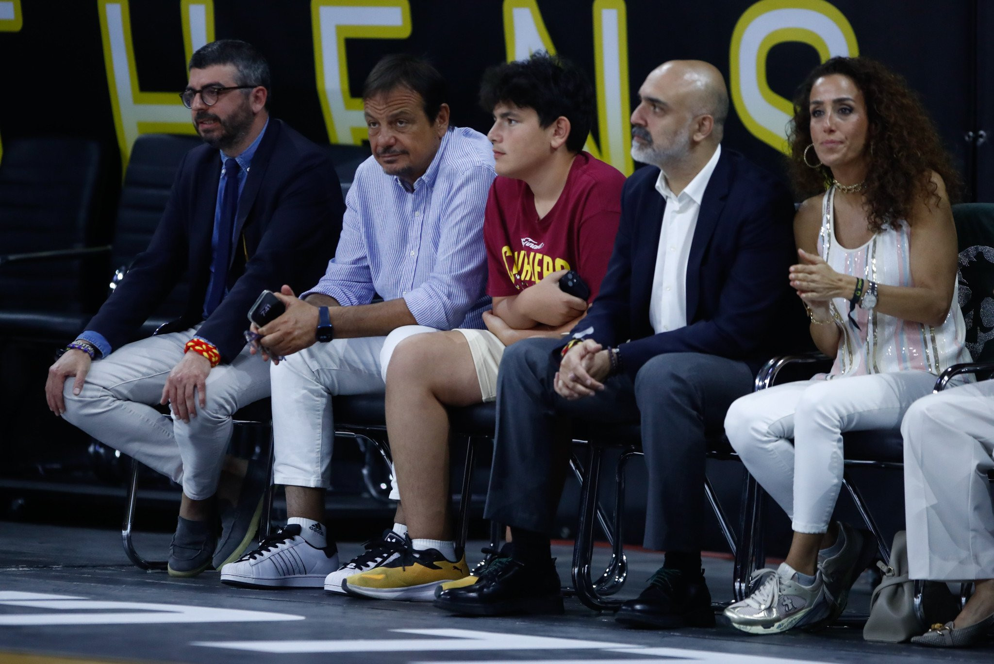 Υβριστικά συνθήματα στην Sunel Arena κατά του Εργκίν Αταμάν