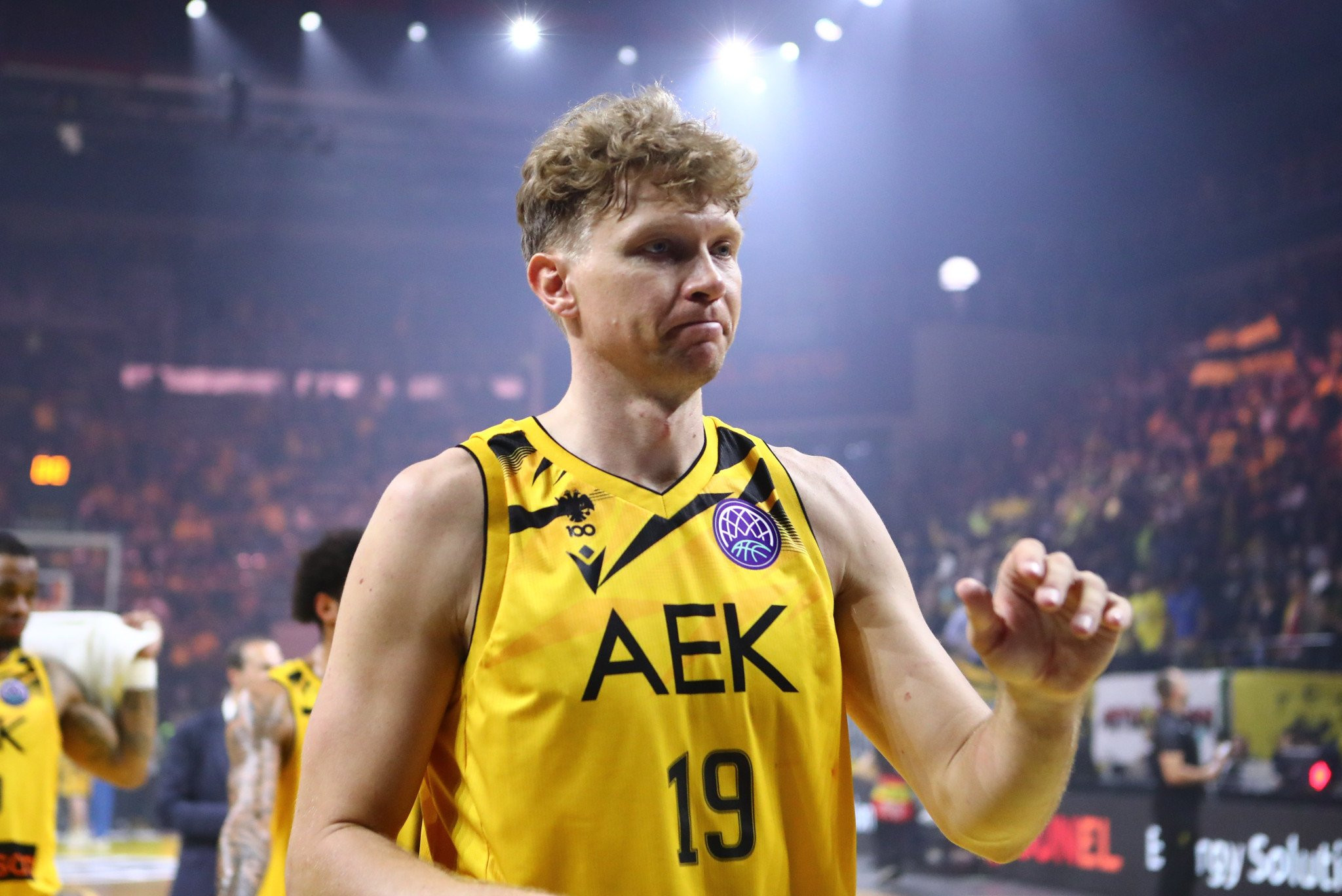 Χωρίς Κουζμίνσκας η ΑΕΚ κόντρα στον Ολυμπιακό