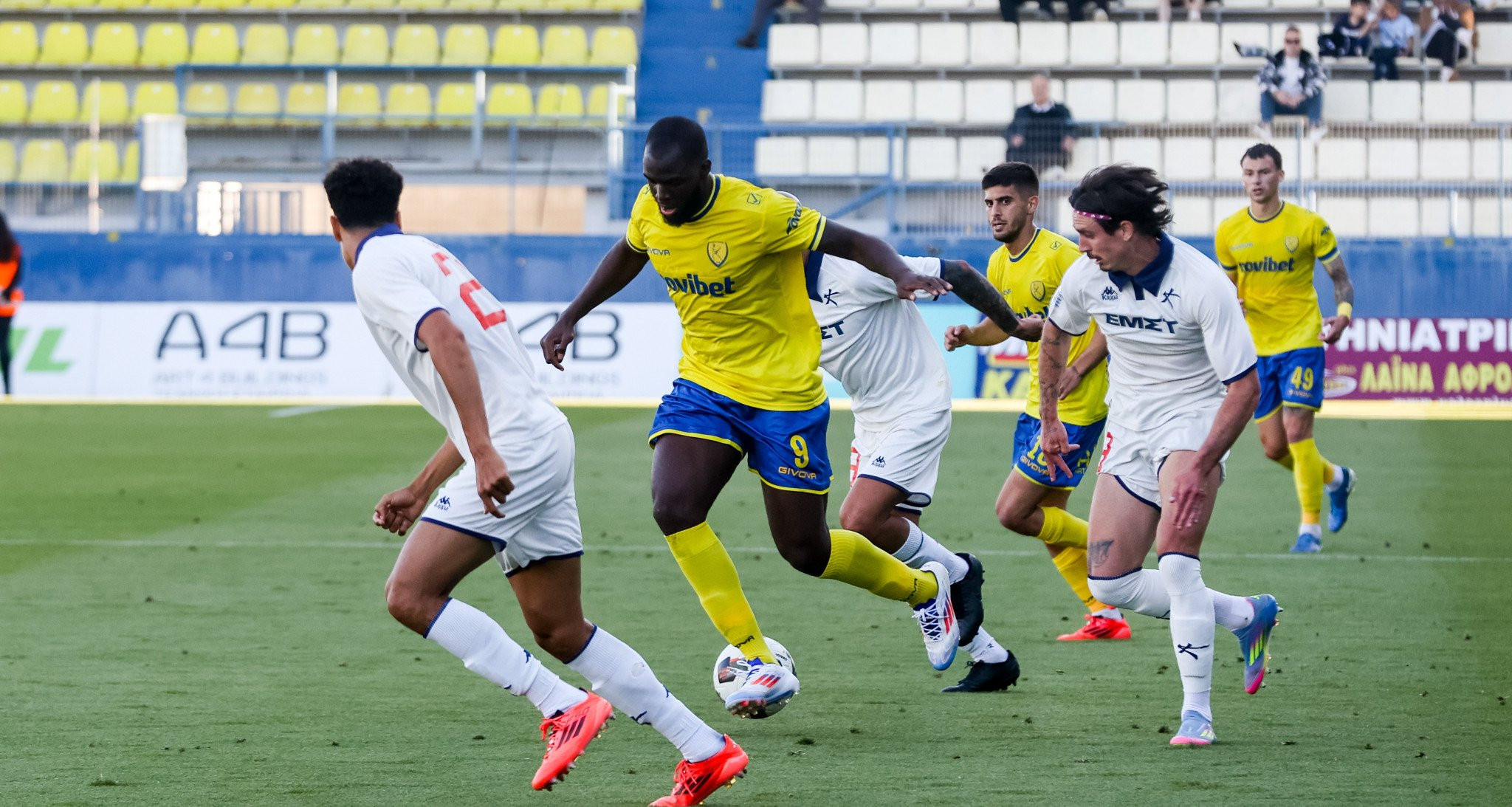 Stoiximan Super League: Γκολ και Αλφαρέλα στην Βοιωτία, με Τετέι και κόρνερ στο Αγρίνιο