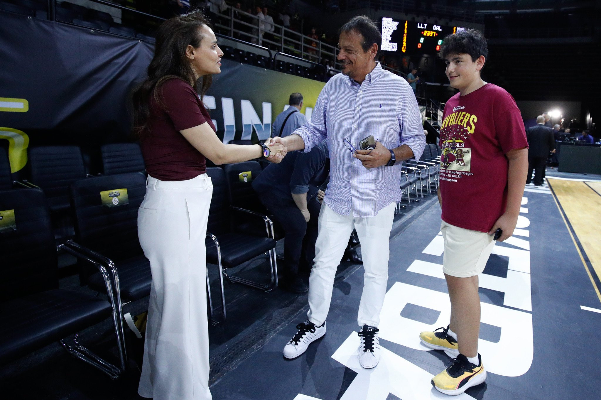 Τα φωτογραφικά κλικς της παρουσίας του Αταμάν στην «Sunel Arena»