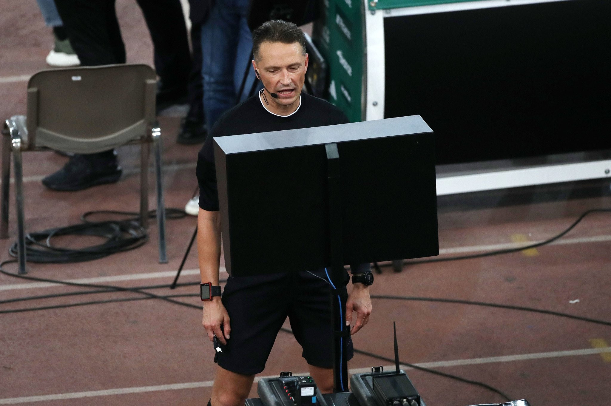 Δημοσκόπηση Athletiko: Συντριπτικά υπέρ VAR και ξένων διαιτητών οι Έλληνες φίλαθλοι