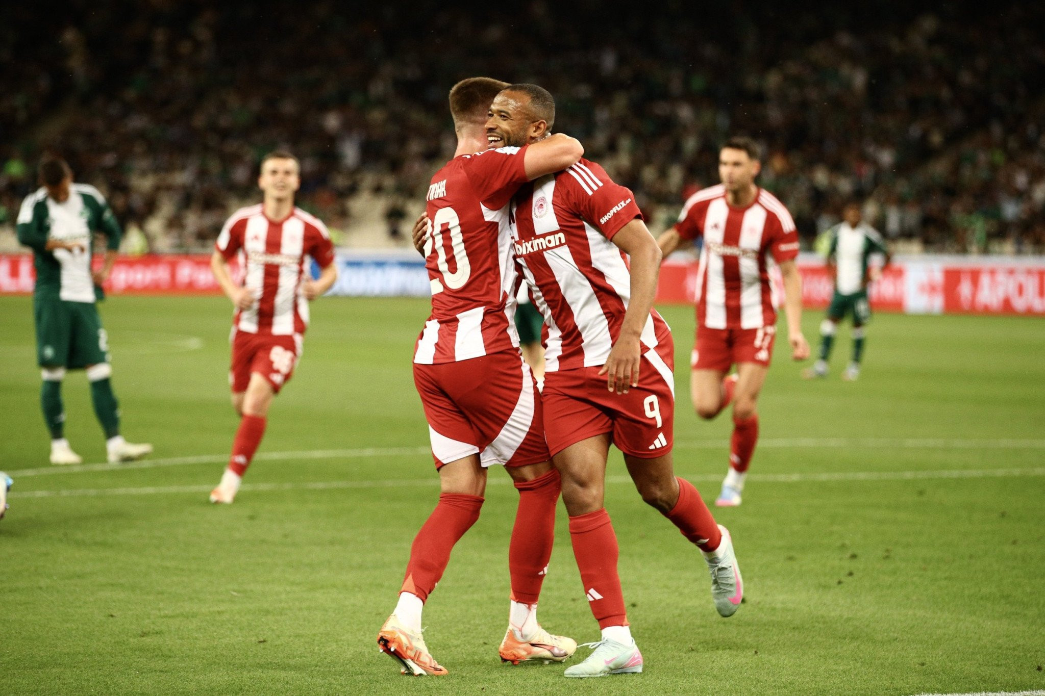 Άλωσε και το ΟΑΚΑ ο Ολυμπιακός απέναντι στον αυτόχειρα Παναθηναϊκό