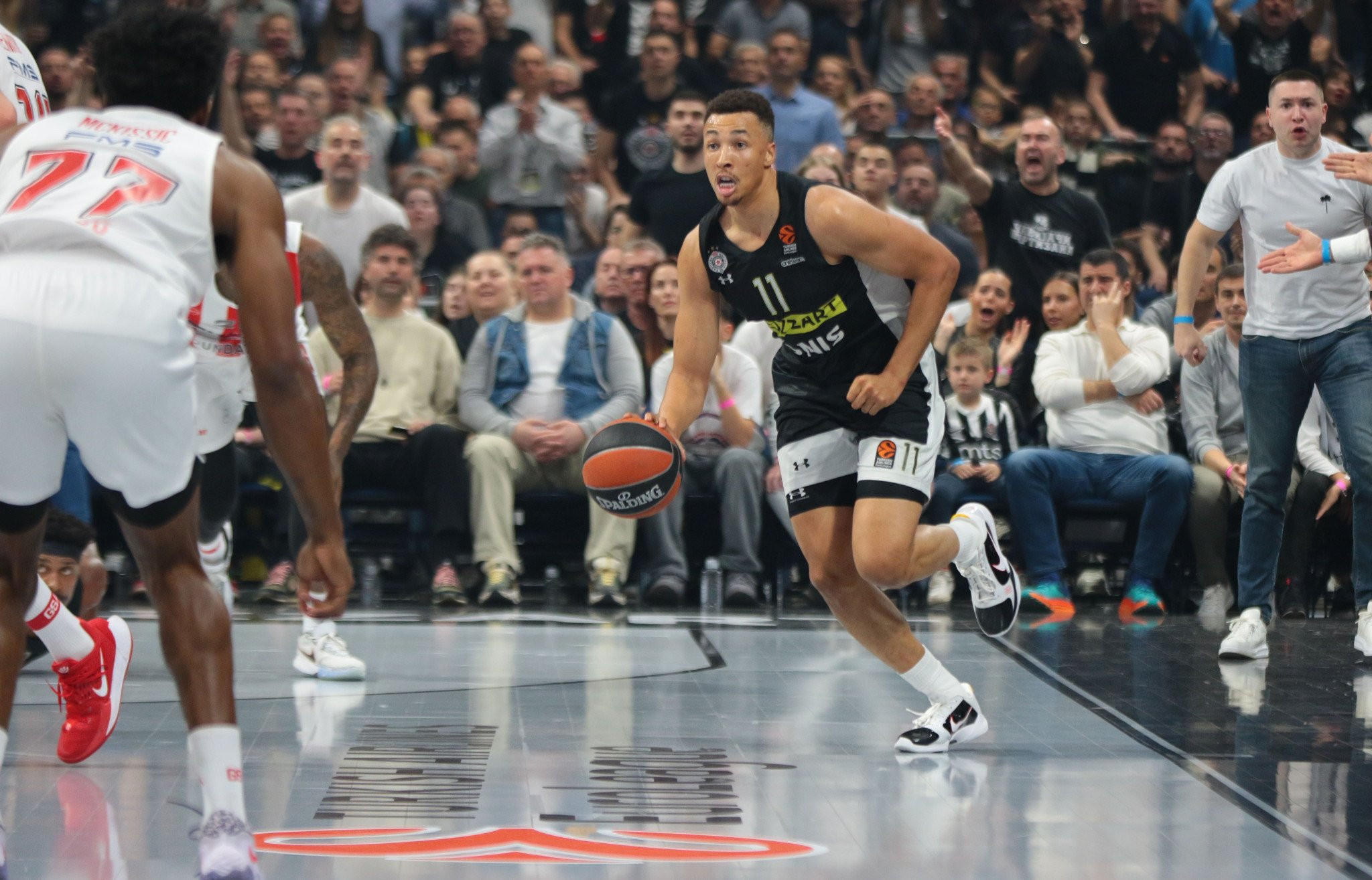 Η Παρτίζαν κάνει τα πάντα για να φέρει τον Έξουμ ξανά στο Βελιγράδι - Τα δεδομένα του ΝΒΑ