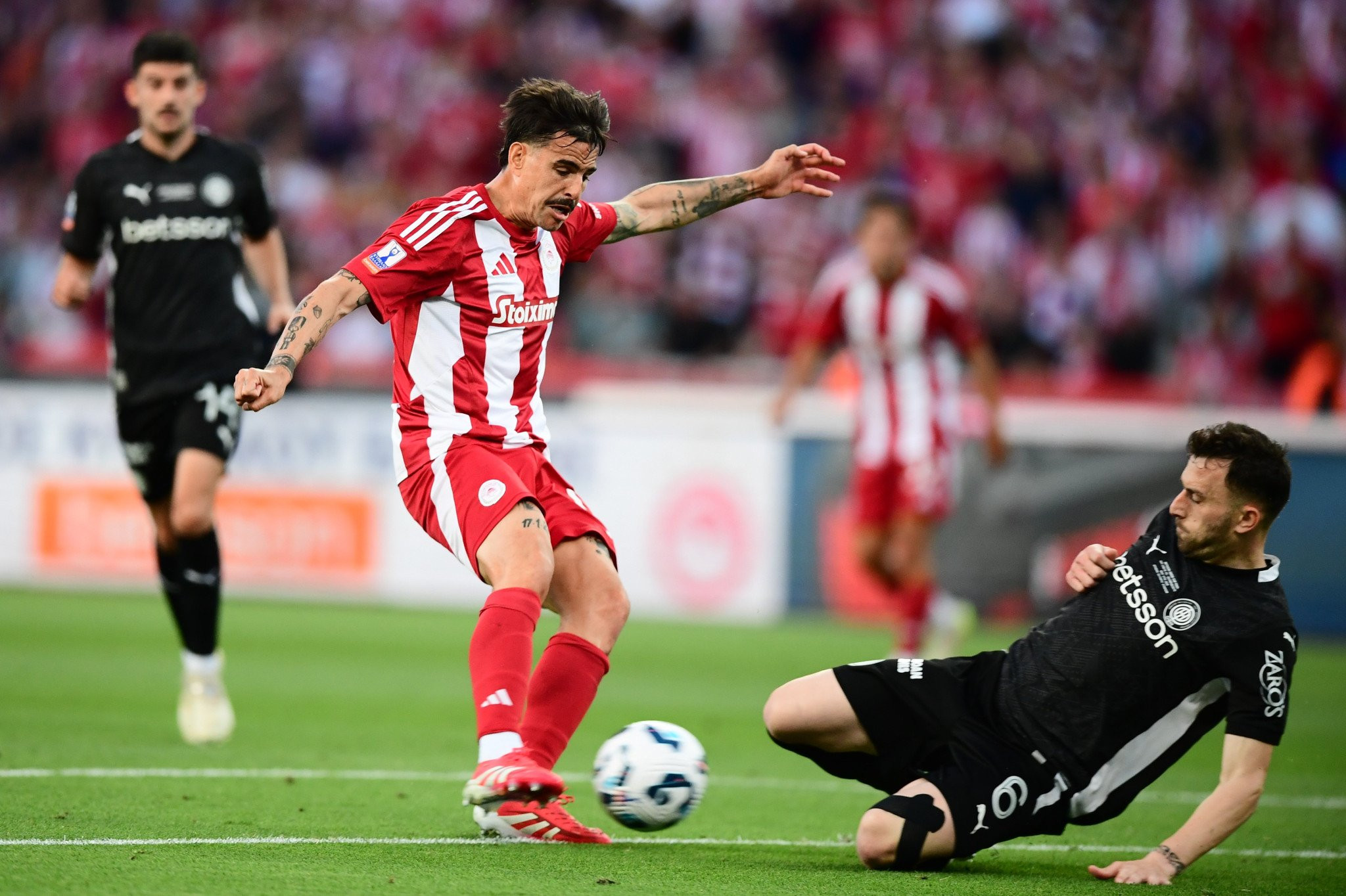 Τριπλή χαμένη ευκαιρία για τον Ολυμπιακό (video)