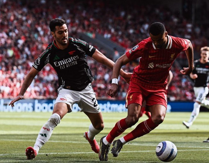 Η Άρσεναλ πήρε τον πόντο με την Λίβερπουλ και «κλειδώνει» το Champions League