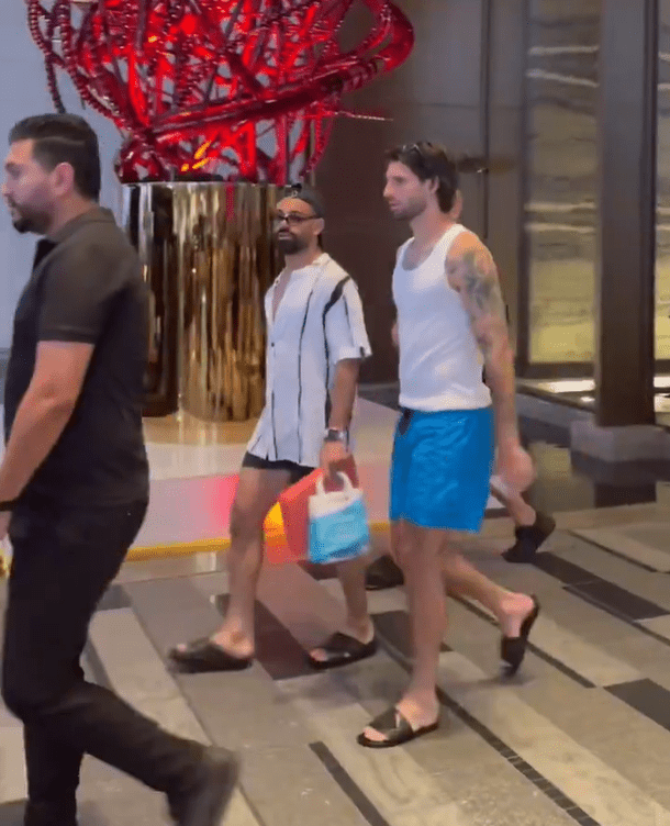 Πως περνούν οι παίκτες της Λίβερπουλ στο Ντουμπάι;