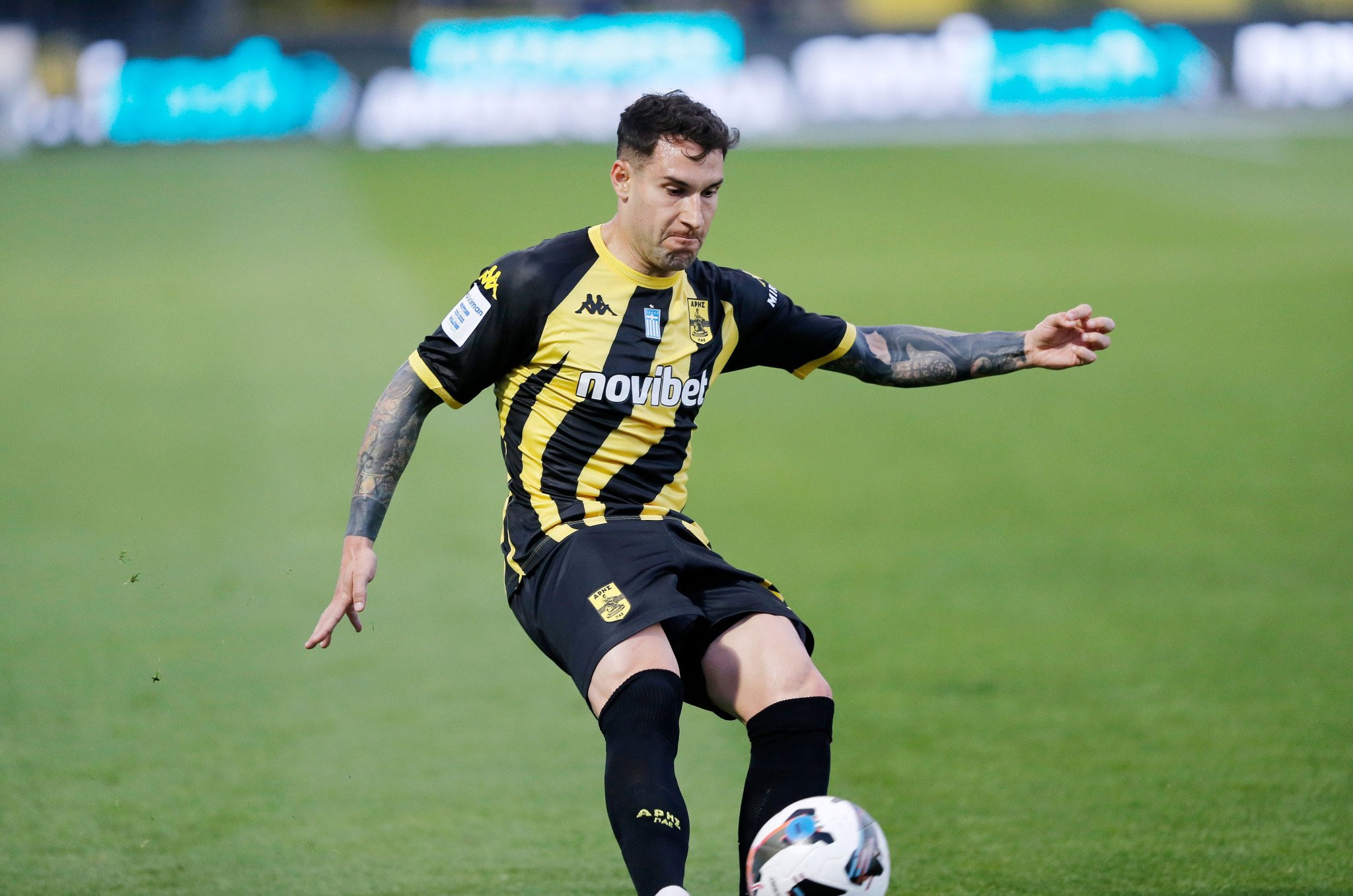 Το «ψηστήρι» του Μάγιο στον Πέρεθ… φωτογραφίζει πιθανή επιστροφή του 34χρονου μπακ