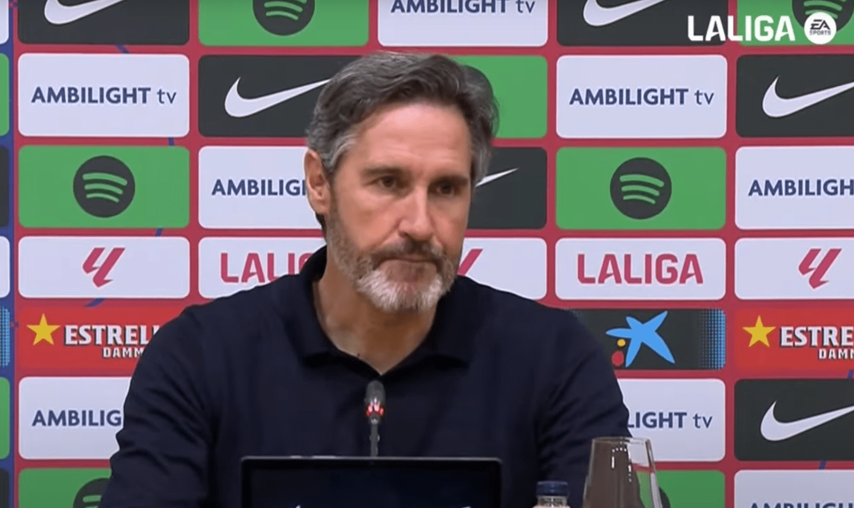 Ο Μορένο, εκ των υποψήφιων διαδόχων του Αλμέιδα στην ΑΕΚ, ανακοίνωσε ότι αποχωρεί από την Οσασούνα