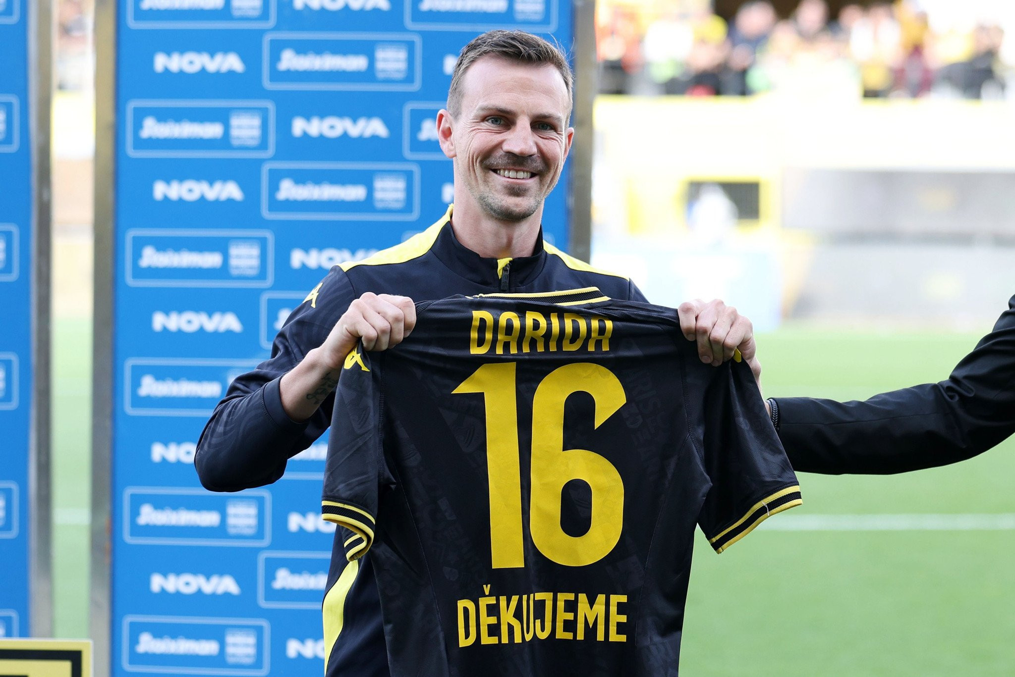 Ο Νταρίντα απέδειξε ότι ο σεβασμός κερδίζεται στο γήπεδο και δεν αρκεί μόνο το βιογραφικό