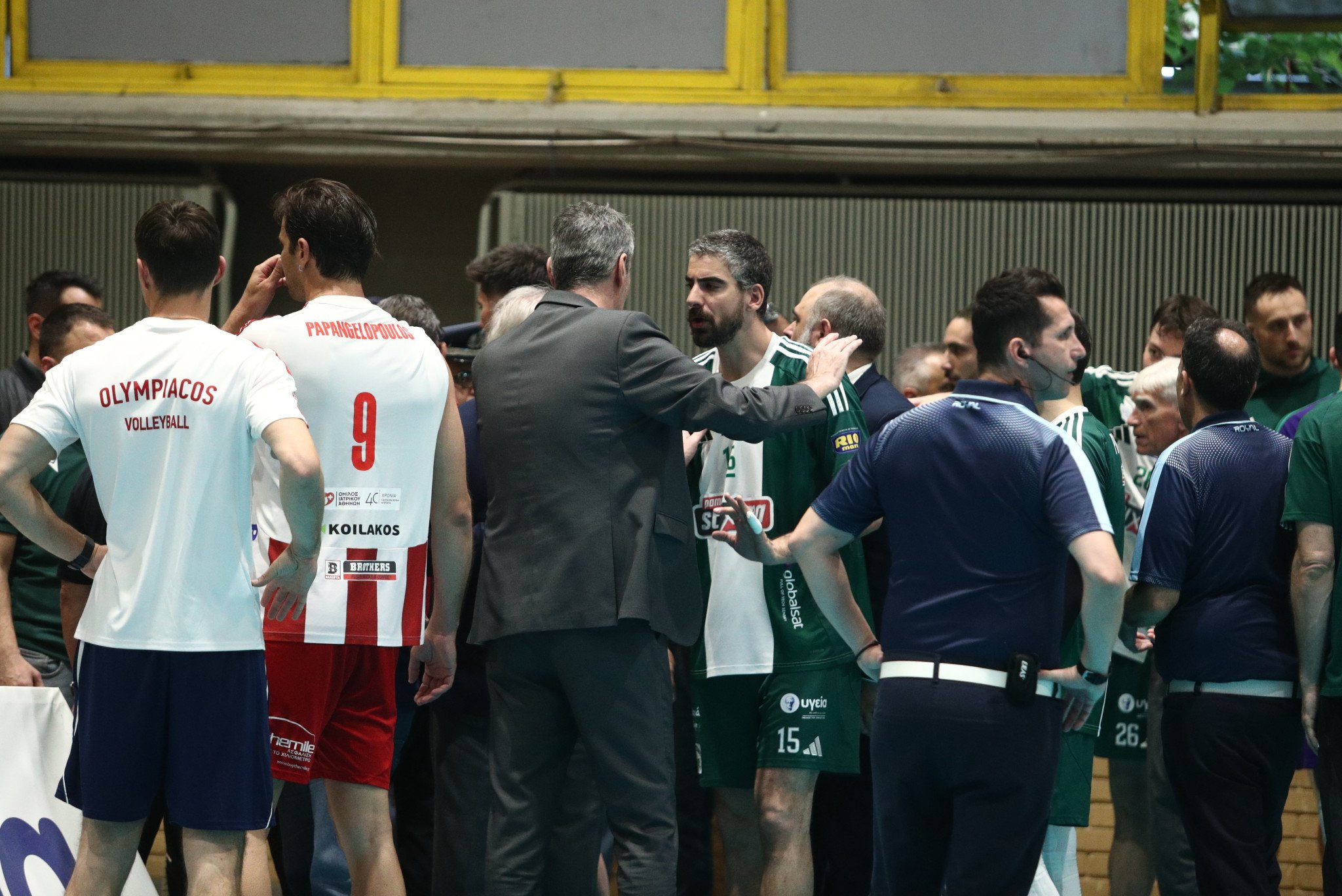 Ο λόγος που πυροδότησε την ένταση στο Παναθηναϊκός - Ολυμπιακός και οδήγησε σε δεκάλεπτη διακοπή