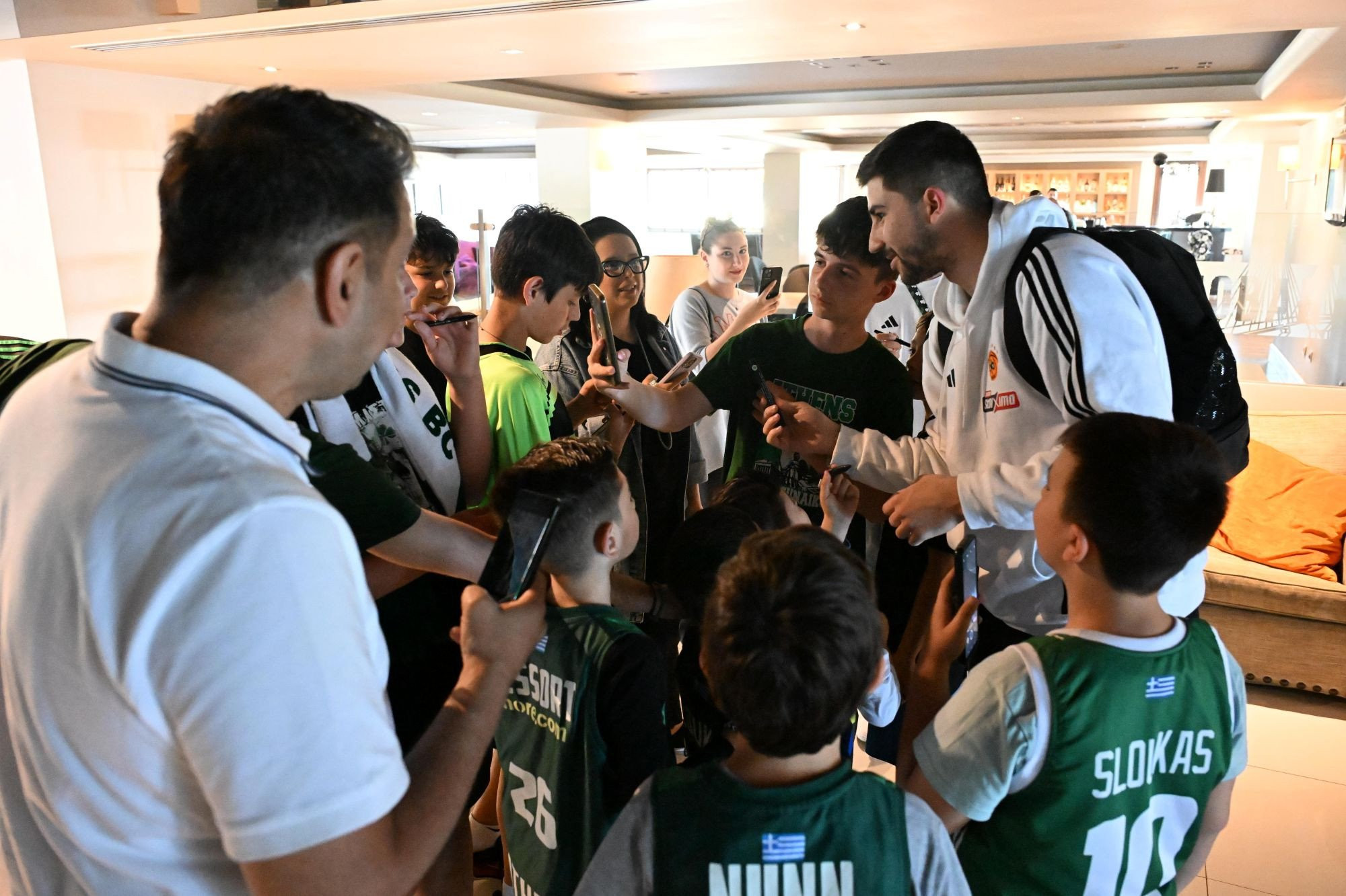 Αποθέωση στην Πάτρα για τον Παναθηναϊκό (pics)