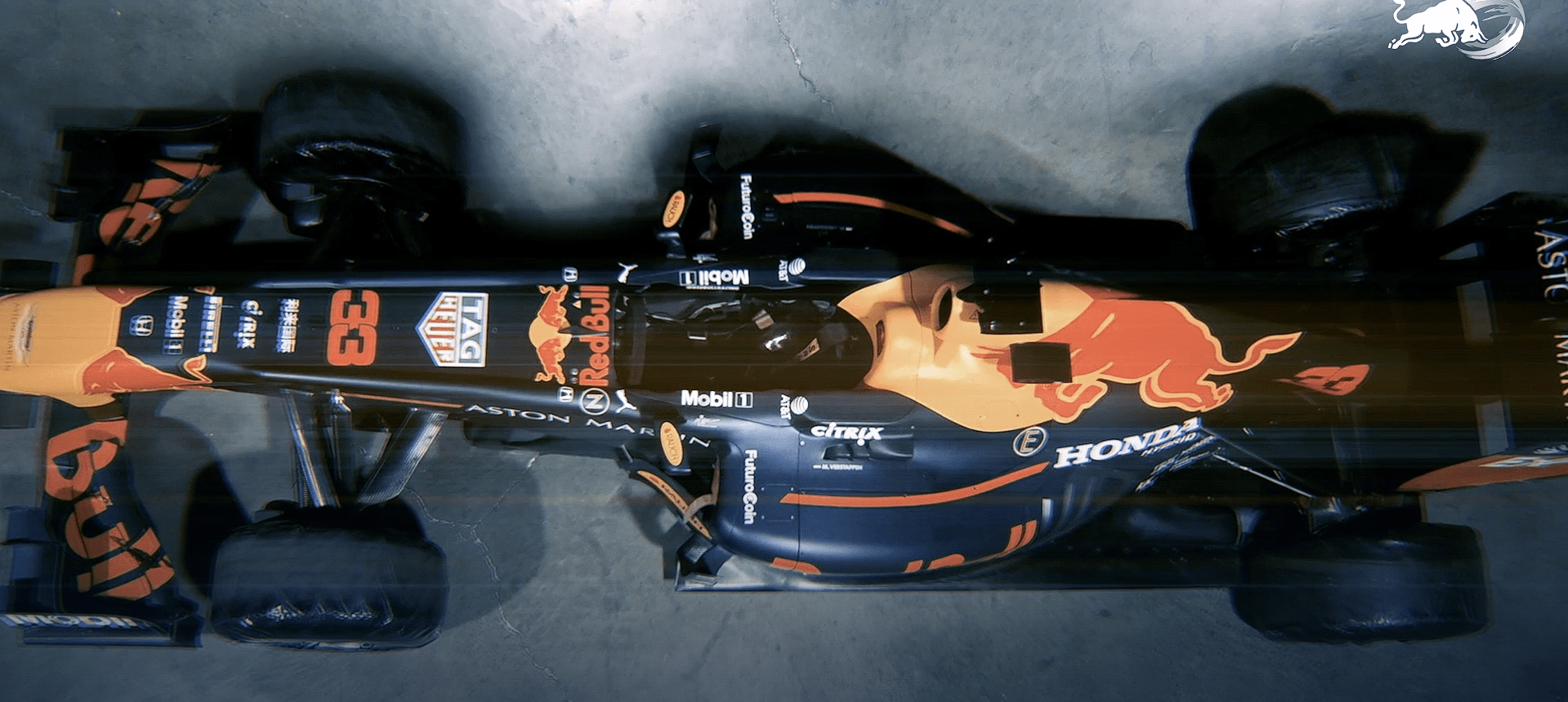 Έτσι συναρμολογείται το μονοθέσιο της Formula 1 που θα «πατήσει» Ελλάδα (video)