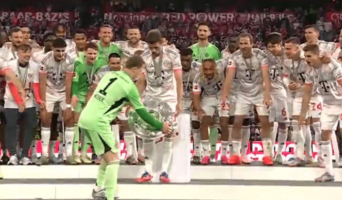 Η ξεχωριστή στέψη της Μπάγερν με Μίλερ και Κέιν (video)