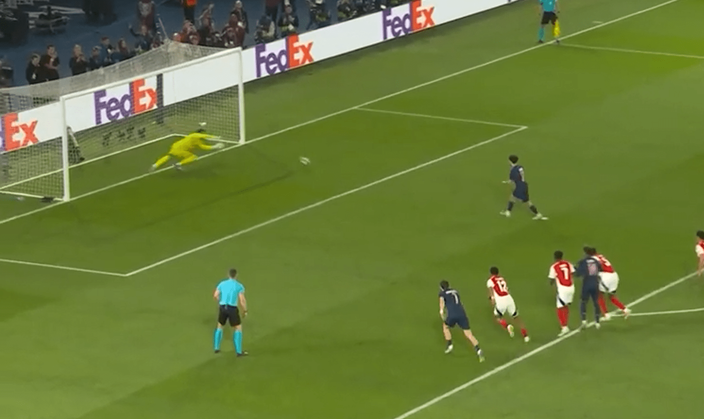 Η μεγάλη απόκρουση του Ράγια στο πέναλτι του Βιτίνια που «είδε» μόνο το... VAR (video)