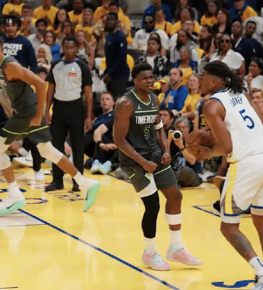 Έλειπε η γάτα (Κάρι), χόρευε το ποντίκι (Έντουαρντς)