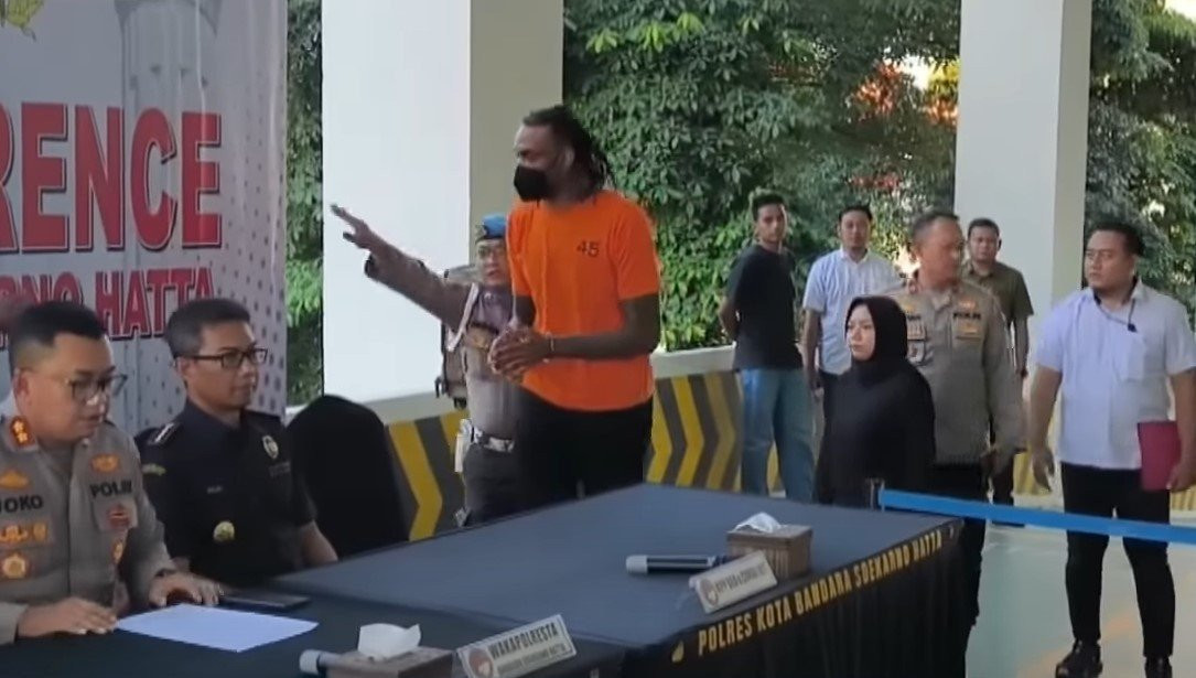 Αμερικανός μπασκετμπολίστας στην Ινδονησία αντιμέτωπος με θανατική ποινή για διακίνηση ναρκωτικών