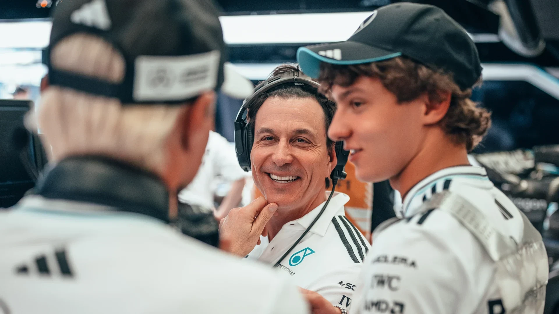 Υπήρχε λόγος που ο Βολφ δεν πήγε στο δείπνο των ομάδων