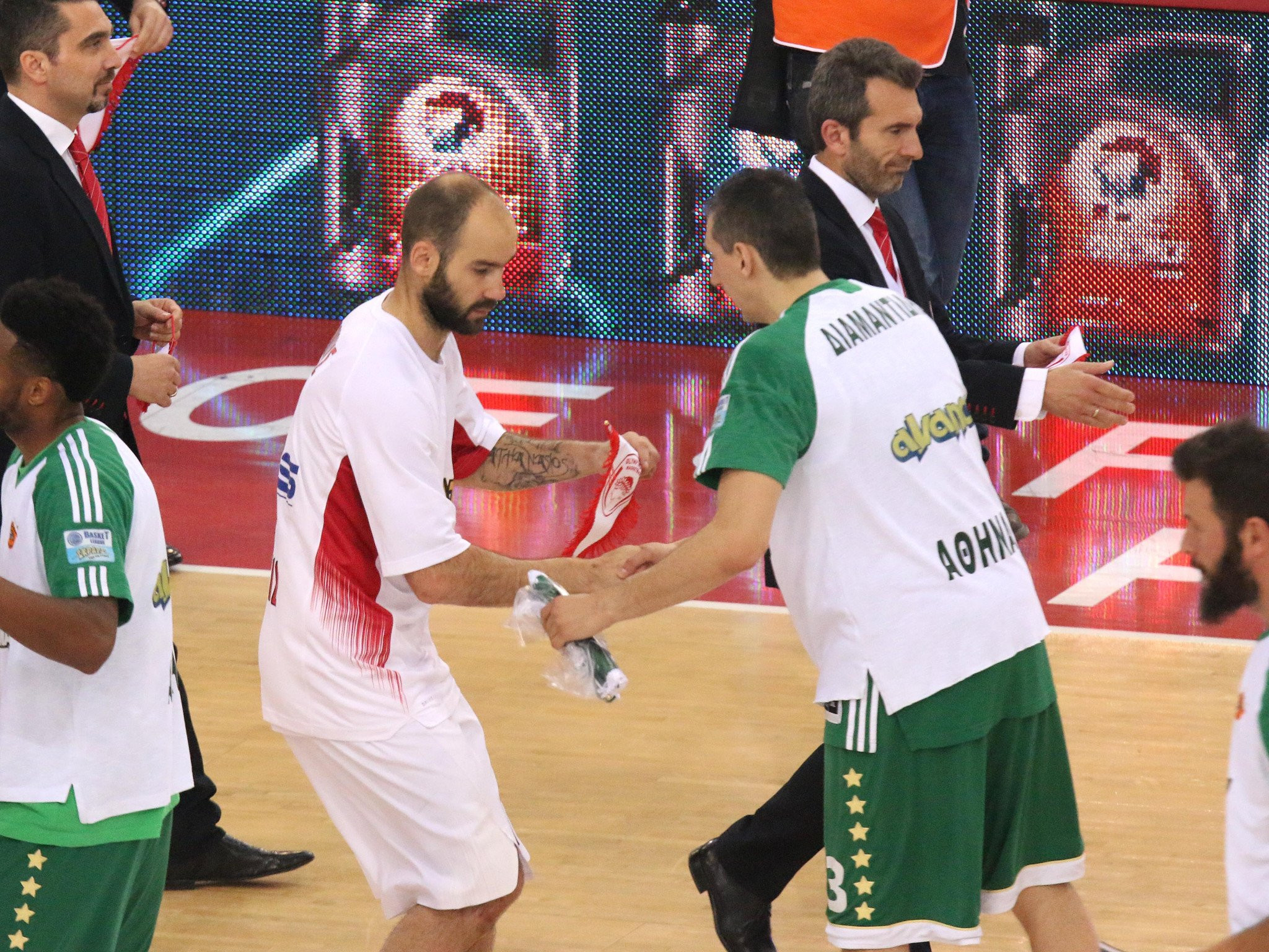 Ο Σπανούλης, ο Διαμαντίδης και άλλοι τρεις: Οι μοναδικοί «διπλοί» MVP στην ιστορία της Euroleague