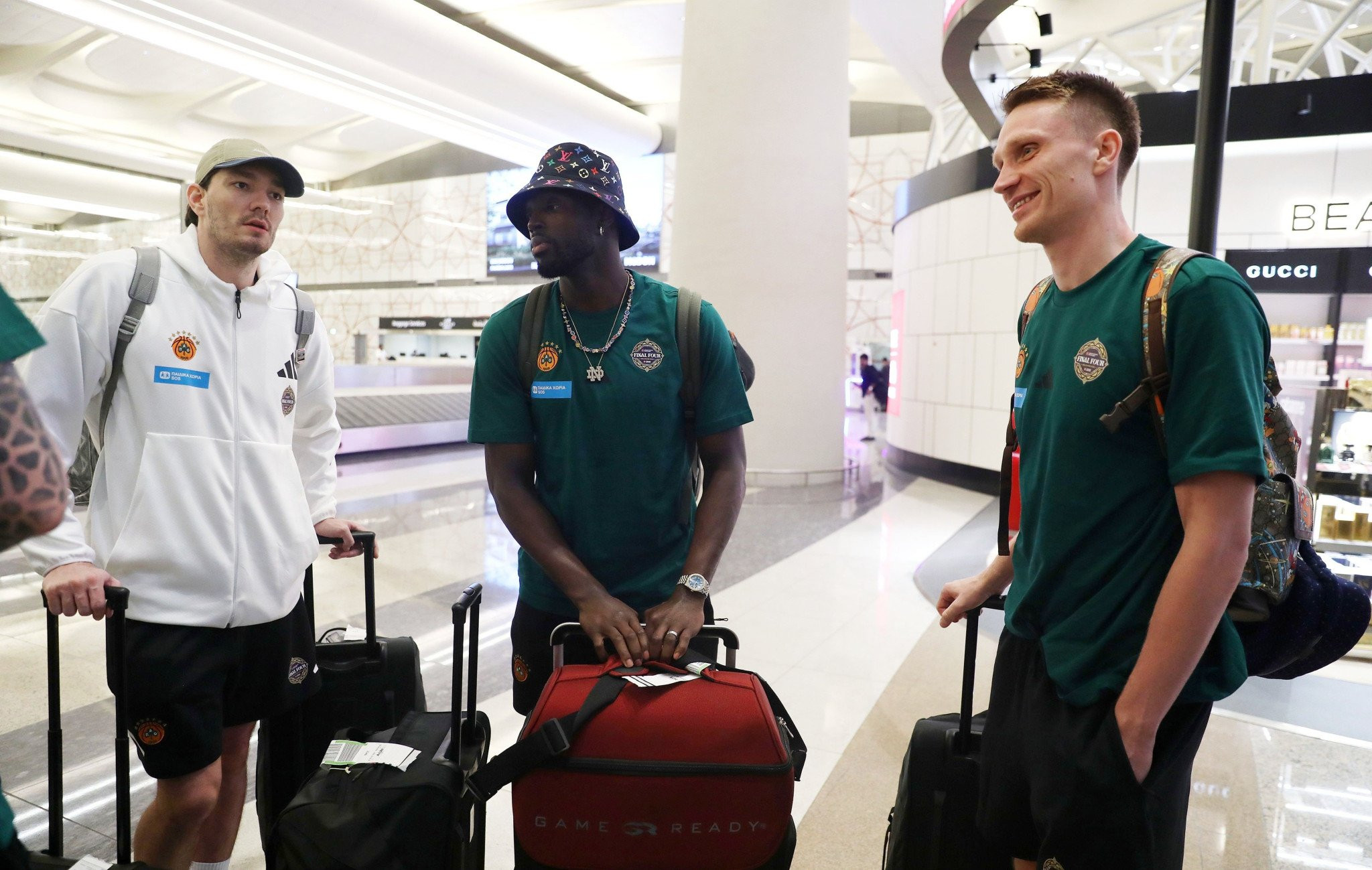 Η πτήση του Παναθηναϊκού προσγειώθηκε στο Άμπου Ντάμπι