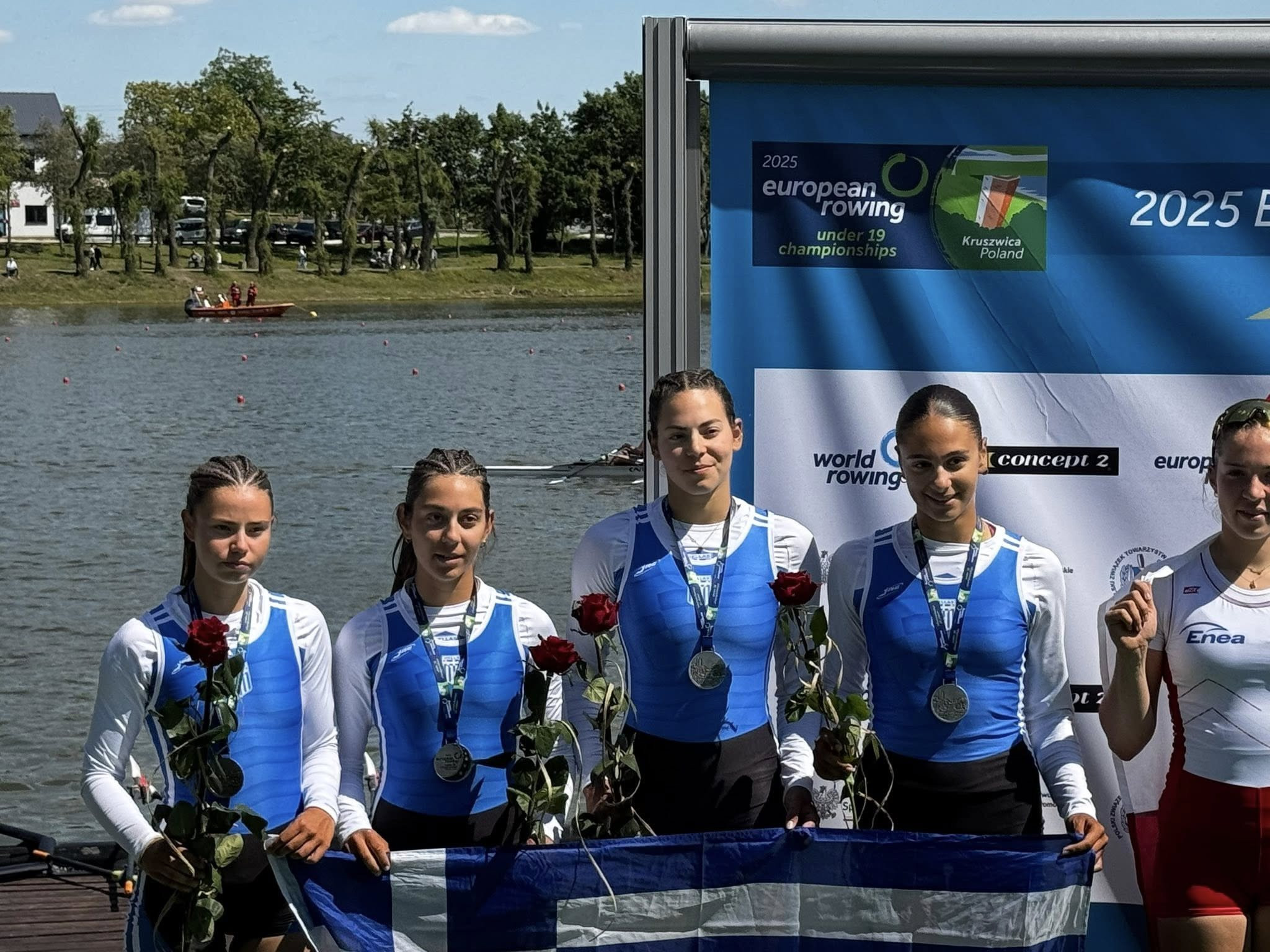 Αργυρό μετάλλιο για το τετραπλό σκιφ των νεανίδων στο Ευρωπαϊκό της Πολωνίας